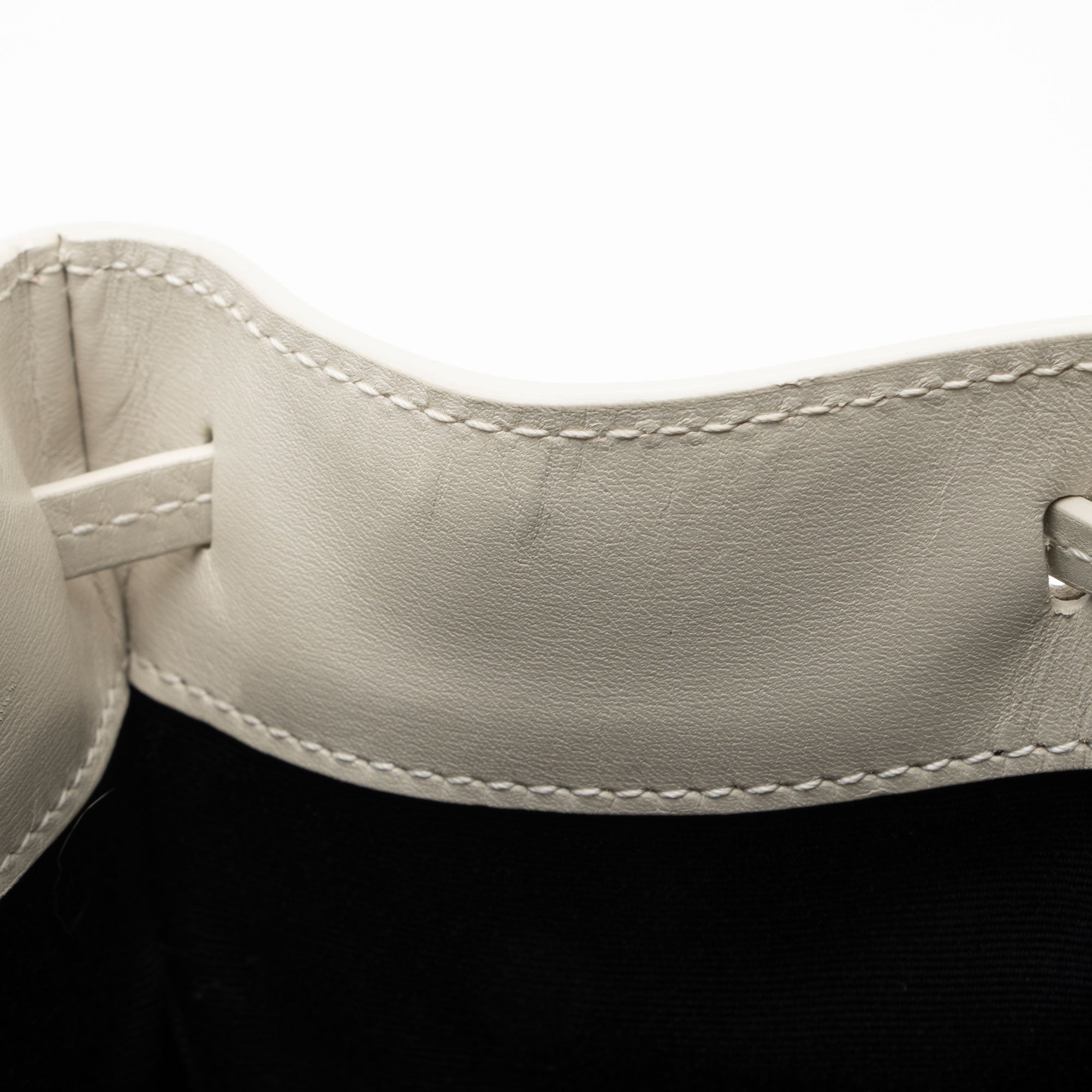 Saint Laurent Calfskin Talitha Medium Bucket Bag (SHF-RvP2LH)