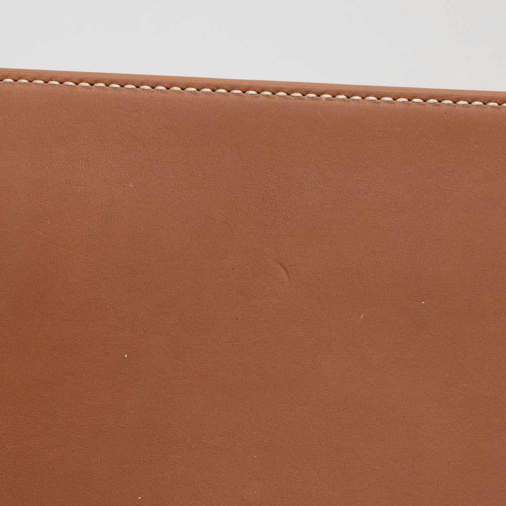 Saint Laurent Calfskin Vinyl Cabas Tote (SHF-wgVvKm)