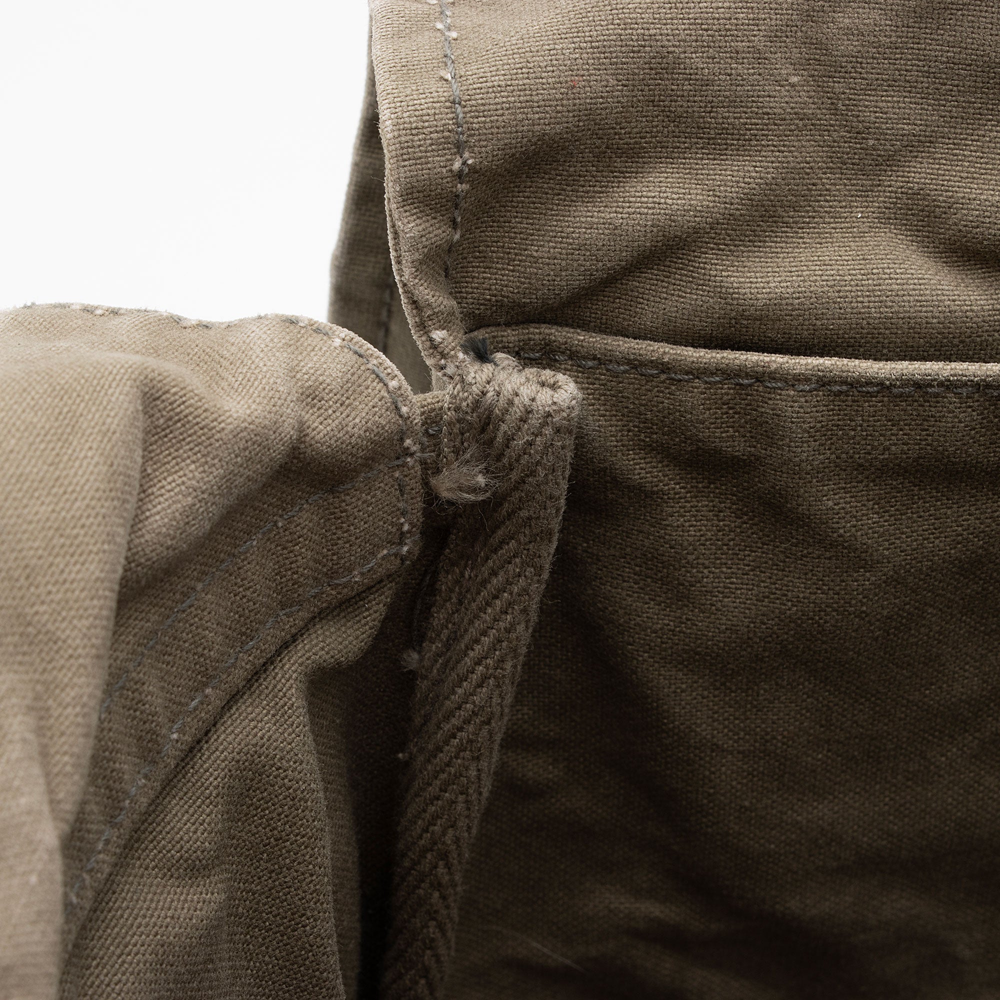 Saint Laurent Canvas Army Messenger Bag (SHF-tH8n4I)