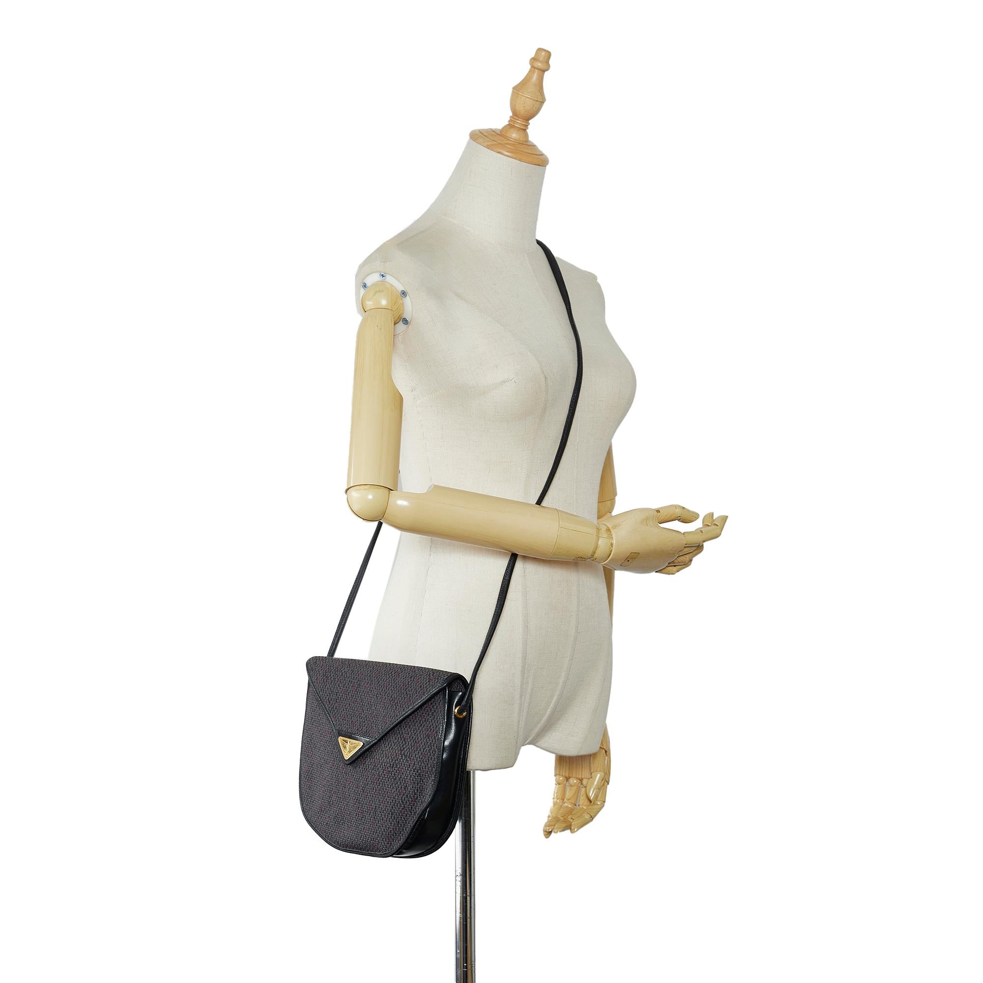 Saint Laurent Canvas Crossbody (SHG-vSf5VF)