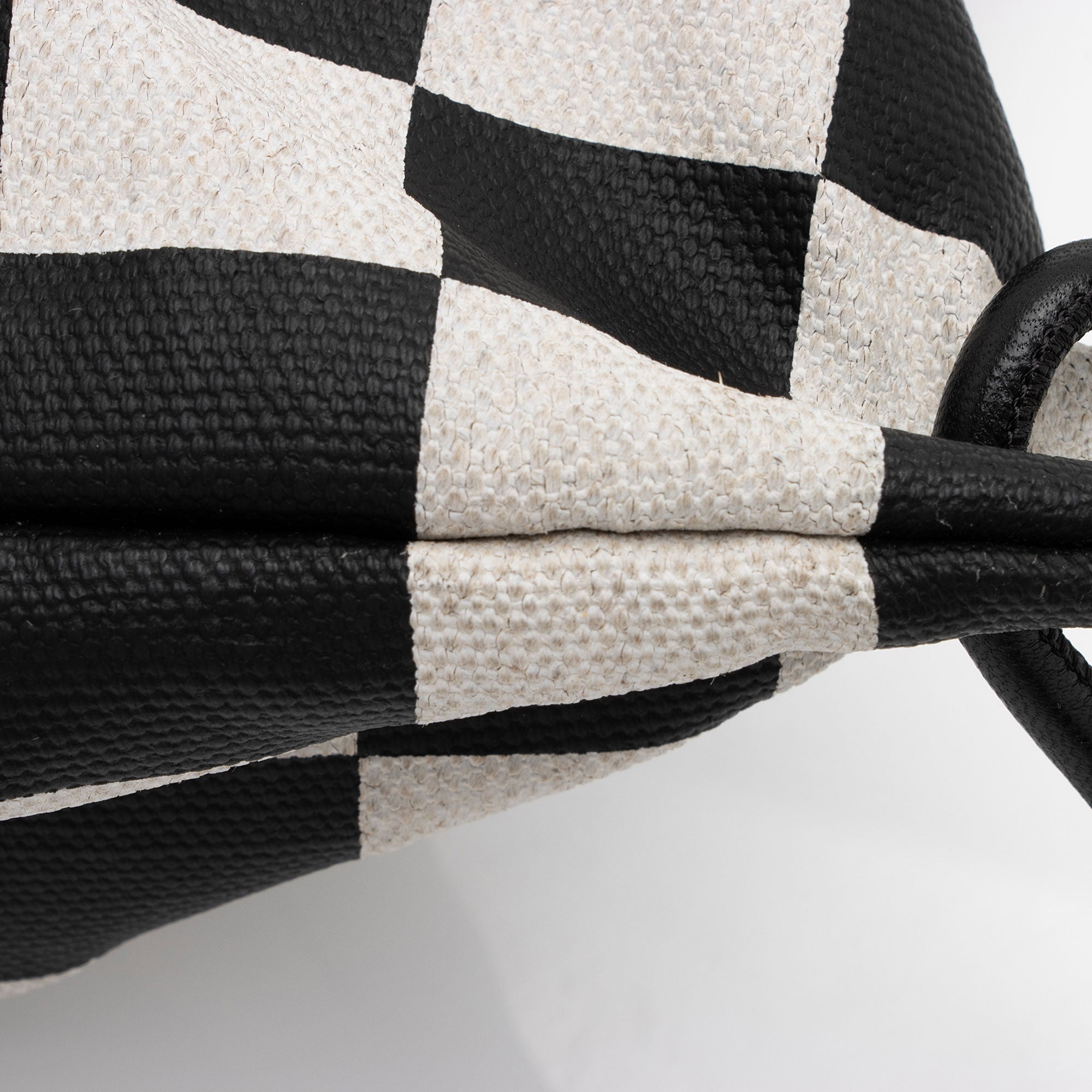 Saint Laurent Coated Canvas Checkered Teddy Drawstring Backpack (SHF-kt7eWZ)