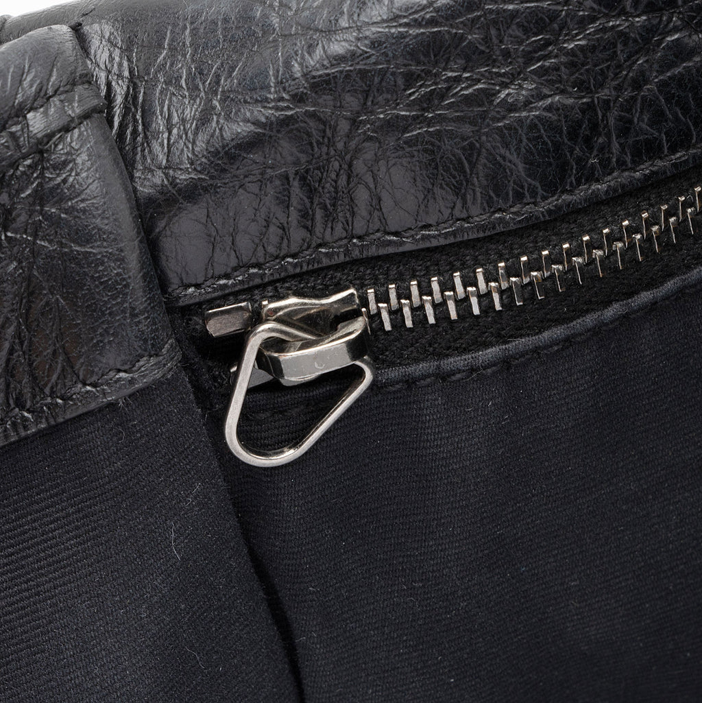 Saint Laurent Crinkled Calfskin Matte Black Monogram Niki Large Shoulder Bag (SHF-eFW25Q)