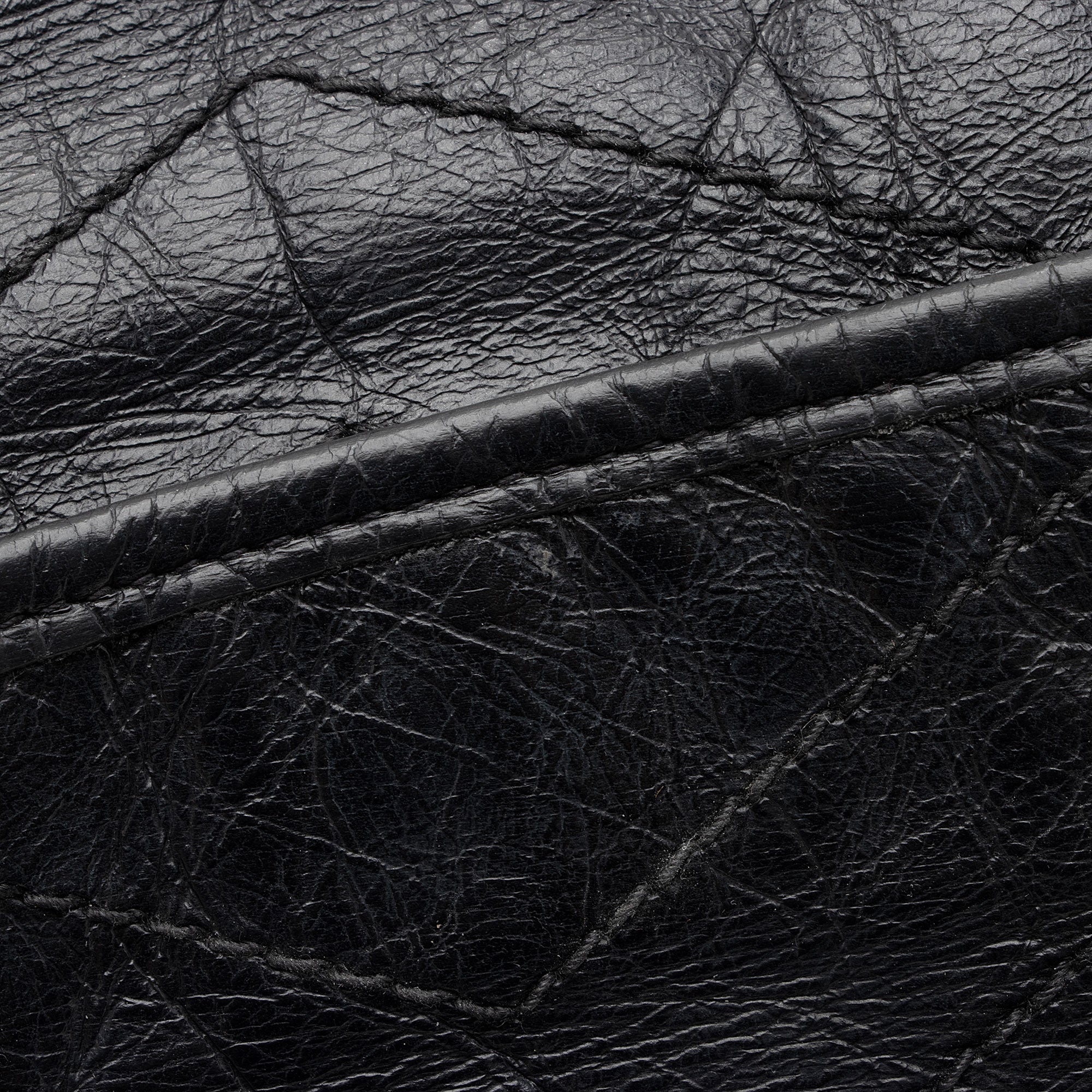 Saint Laurent Crinkled Calfskin Matte Black Monogram Niki Large Shoulder Bag (SHF-eFW25Q)