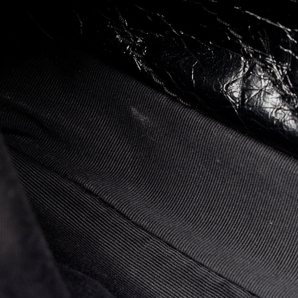 Saint Laurent Crinkled Calfskin Monogram Niki Large Shoulder Bag (SHF-0VXkR6)