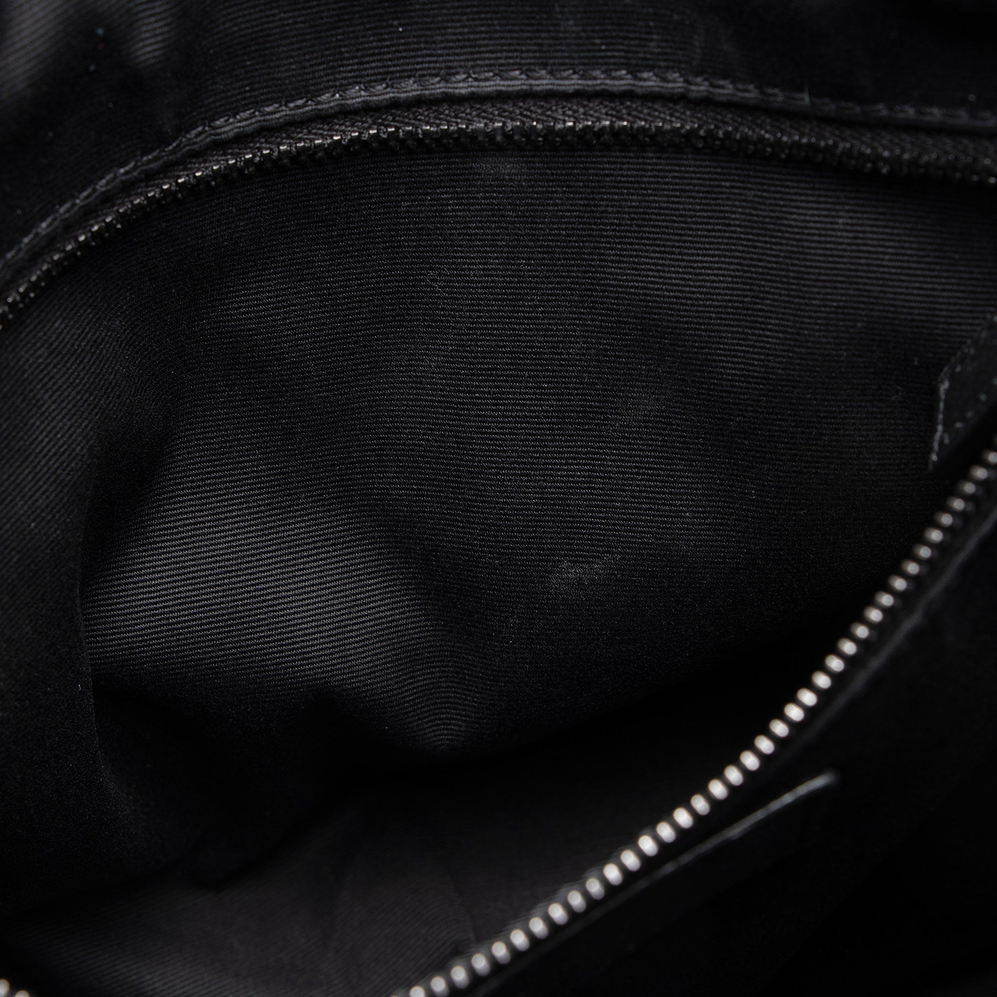 Saint Laurent Crinkled Calfskin Monogram Niki Medium Shopping Tote (SHF-RaBy7S)