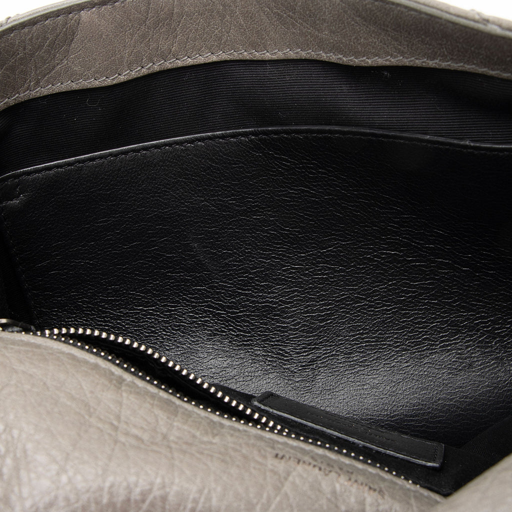 Saint Laurent Crinkled Calfskin Monogram Niki Medium Shoulder Bag (SHF-BbD05y)