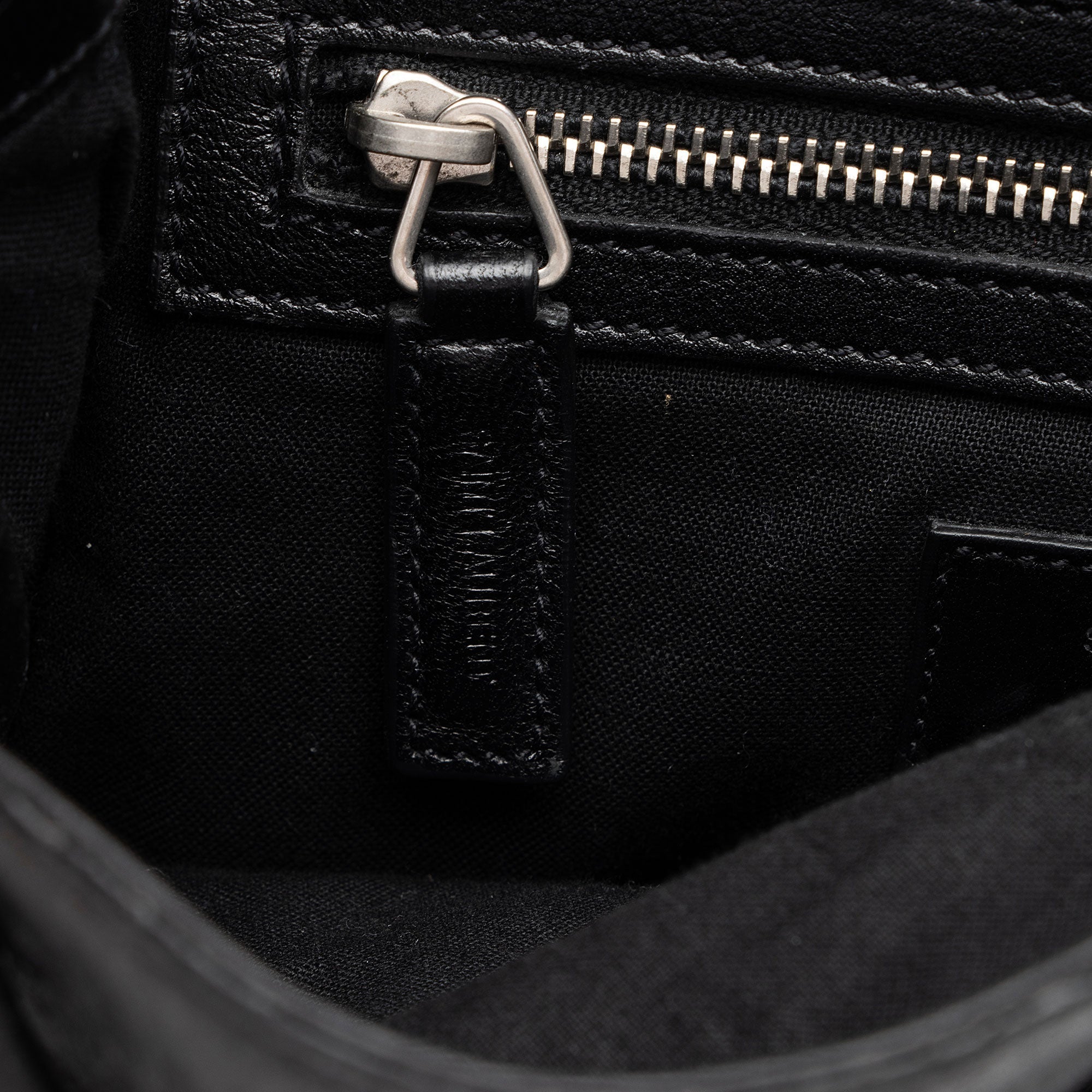 Saint Laurent Croc Embossed Lambskin Festival Backpack (SHF-8lf36x)