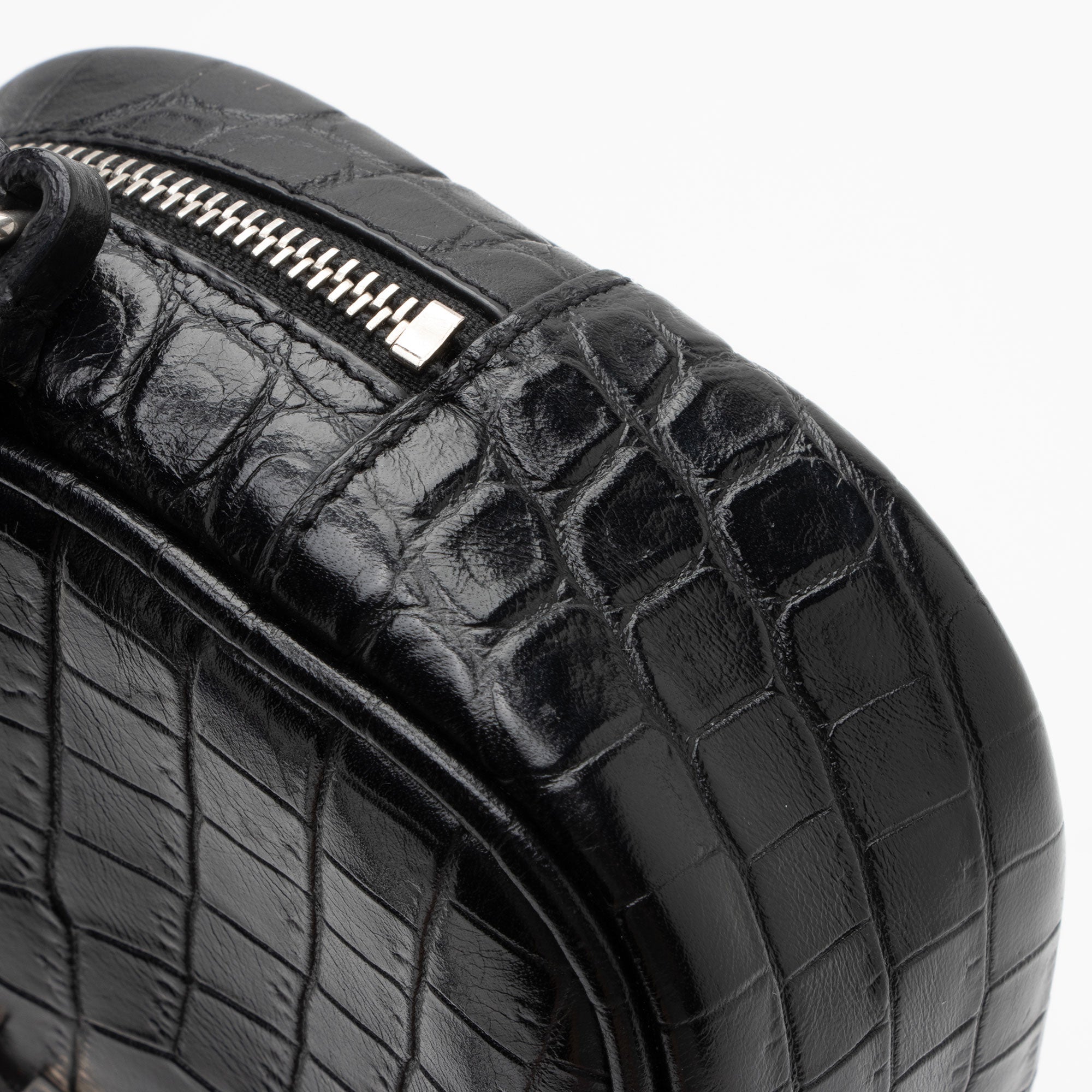 Saint Laurent Croc Embossed Leather Monogram Blogger Bag (SHF-XNnxZ2)