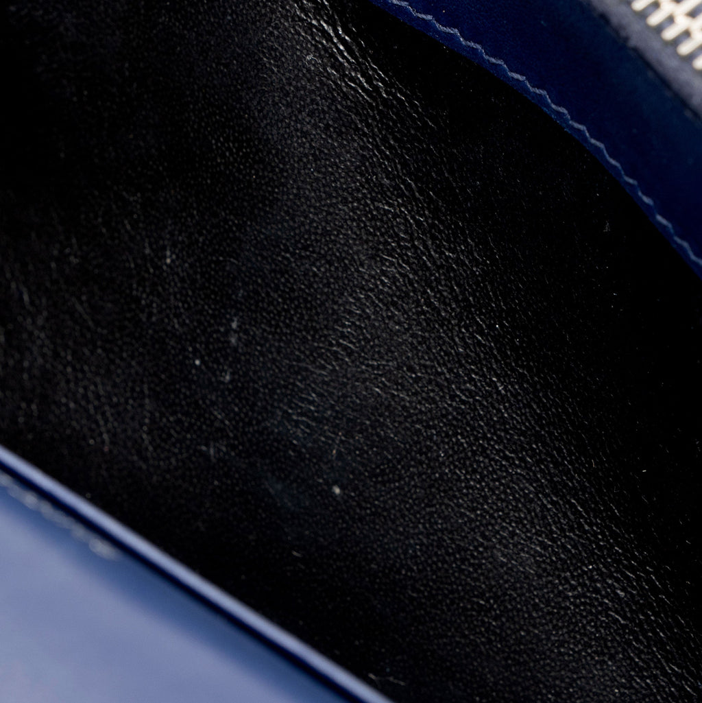 Saint Laurent Croc Embossed Leather Monogram Kate Tassel Small Shoulder Bag (SHF-lTeWCR)