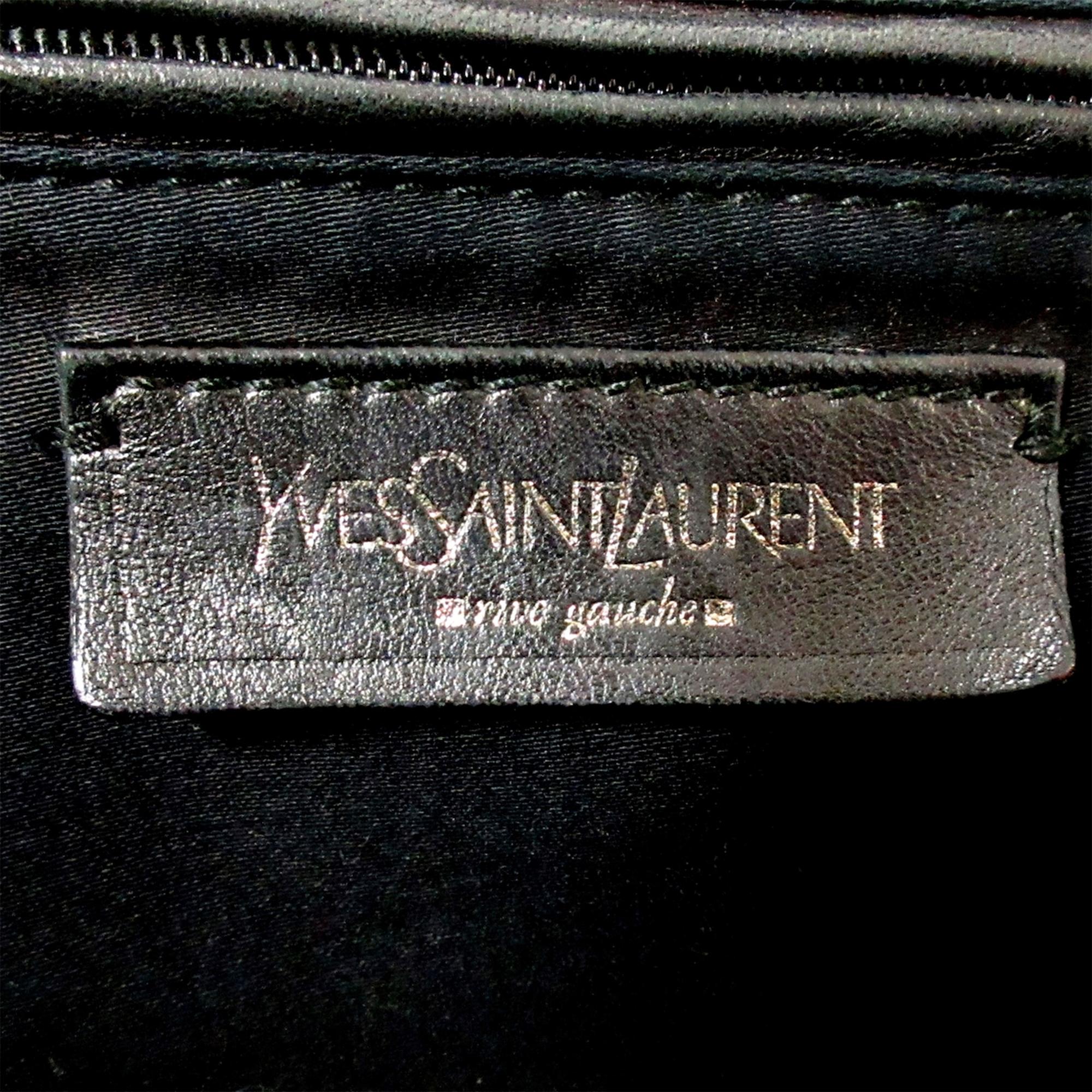 Saint Laurent Easy Y Patent Leather Tote Bag (SHG-eHWUqS)