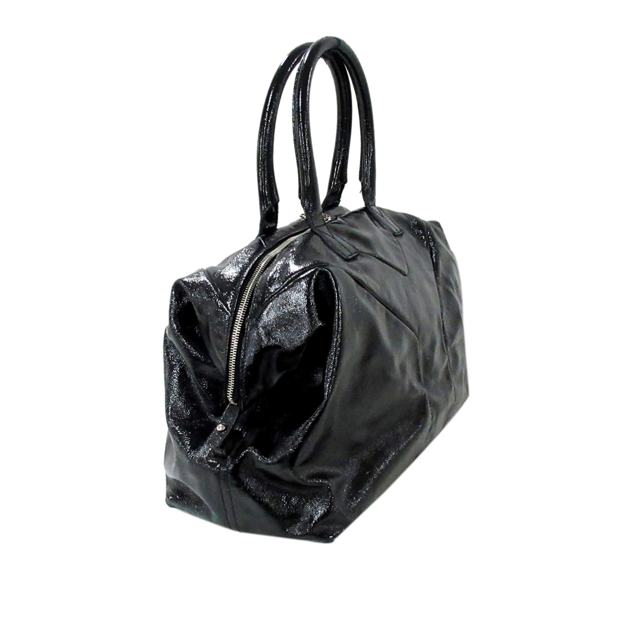 Saint Laurent Easy Y Patent Leather Tote Bag (SHG-eHWUqS)