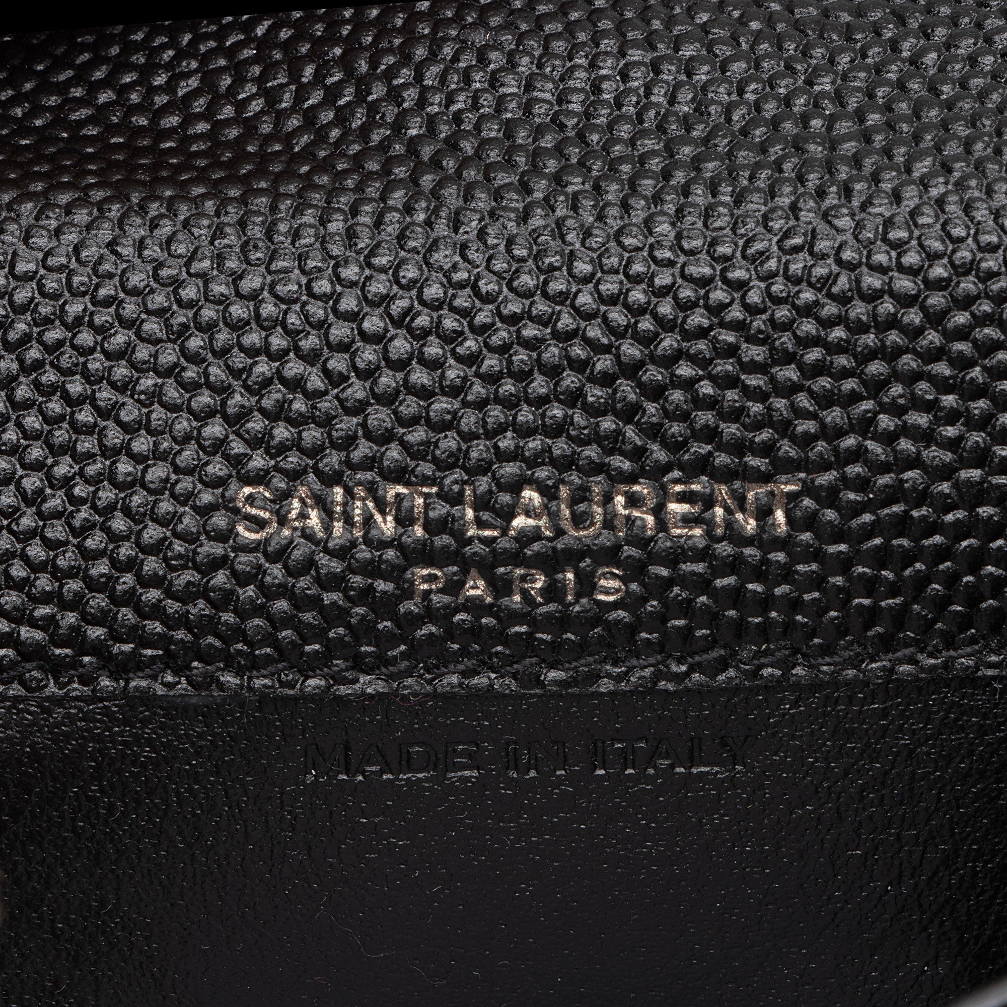Saint Laurent Grain De Poudre Embossed Leather Uptown Card Case (SHF-cCTA04)