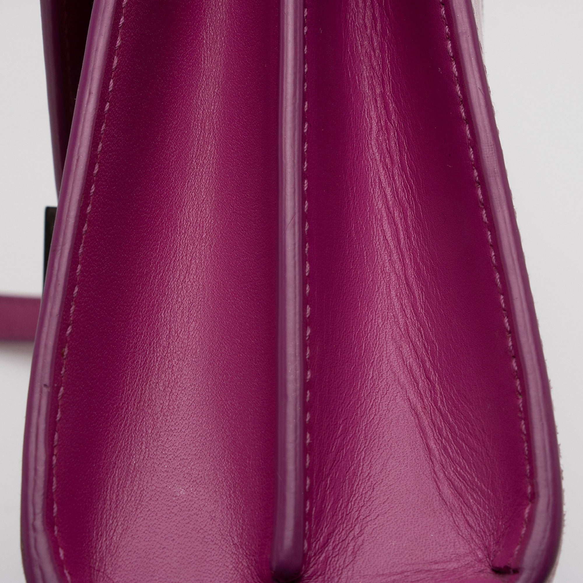 Saint Laurent Grain de Poudre Monogram Cassandra Mini Top Handle Bag - FINAL SALE (SHF-Vxl0wA)