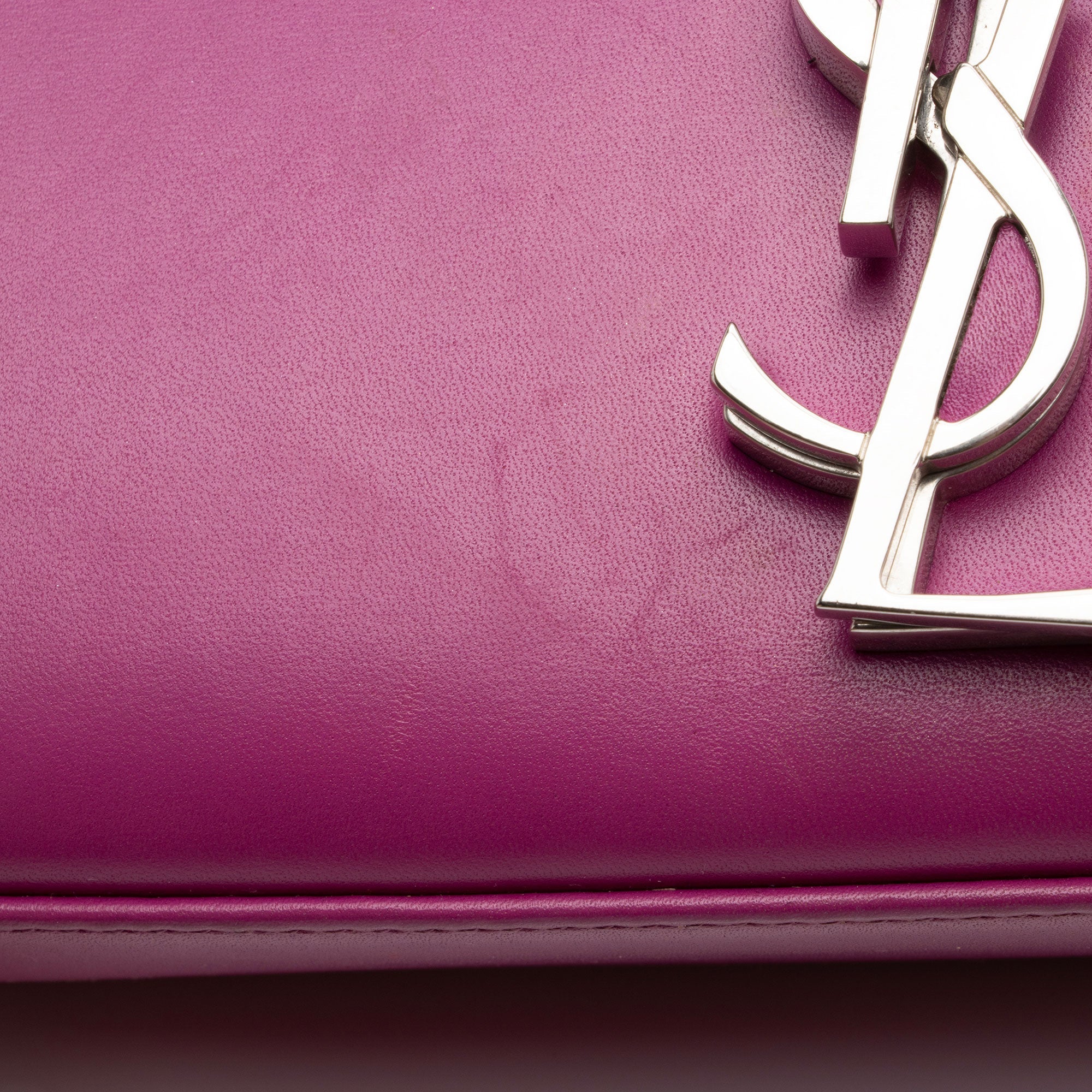 Saint Laurent Grain de Poudre Monogram Cassandra Mini Top Handle Bag - FINAL SALE (SHF-Vxl0wA)