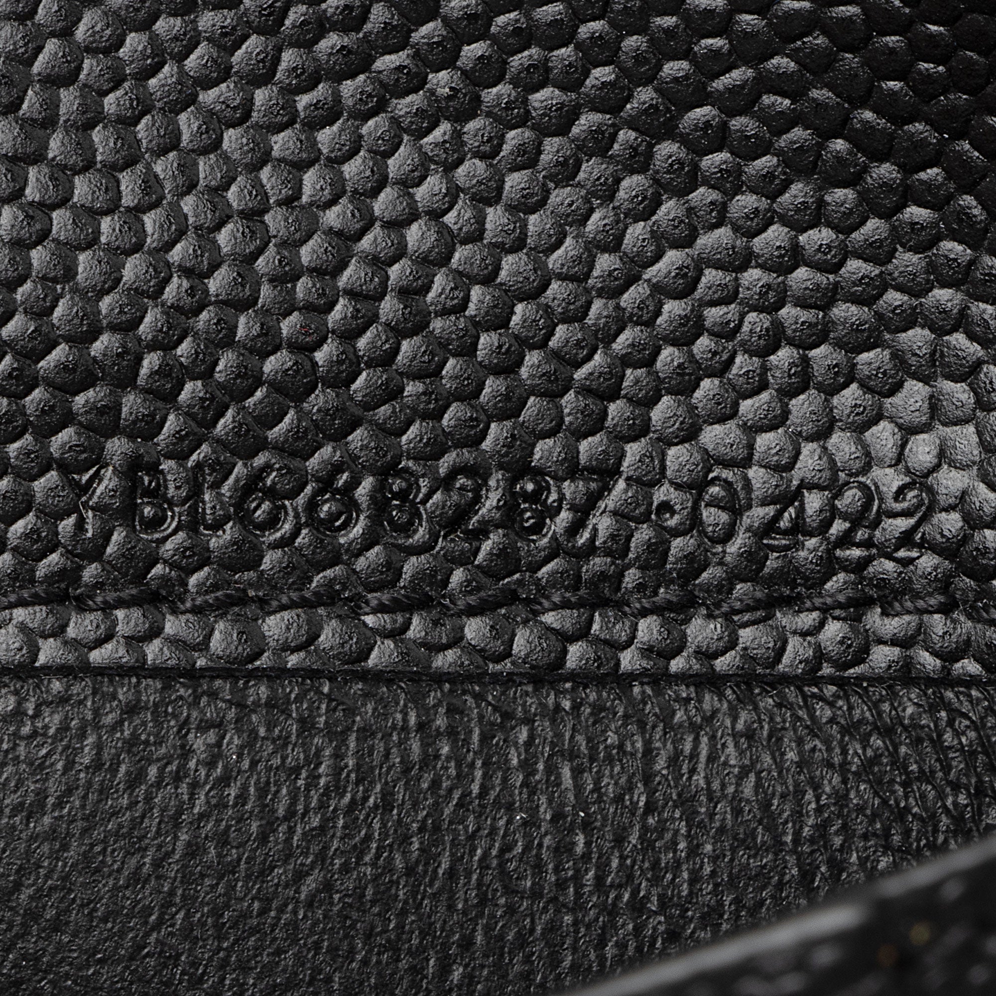 Saint Laurent Grain de Poudre Monogram Cassandre Fragments Bi-Fold Wallet (SHF-pjyvyg)