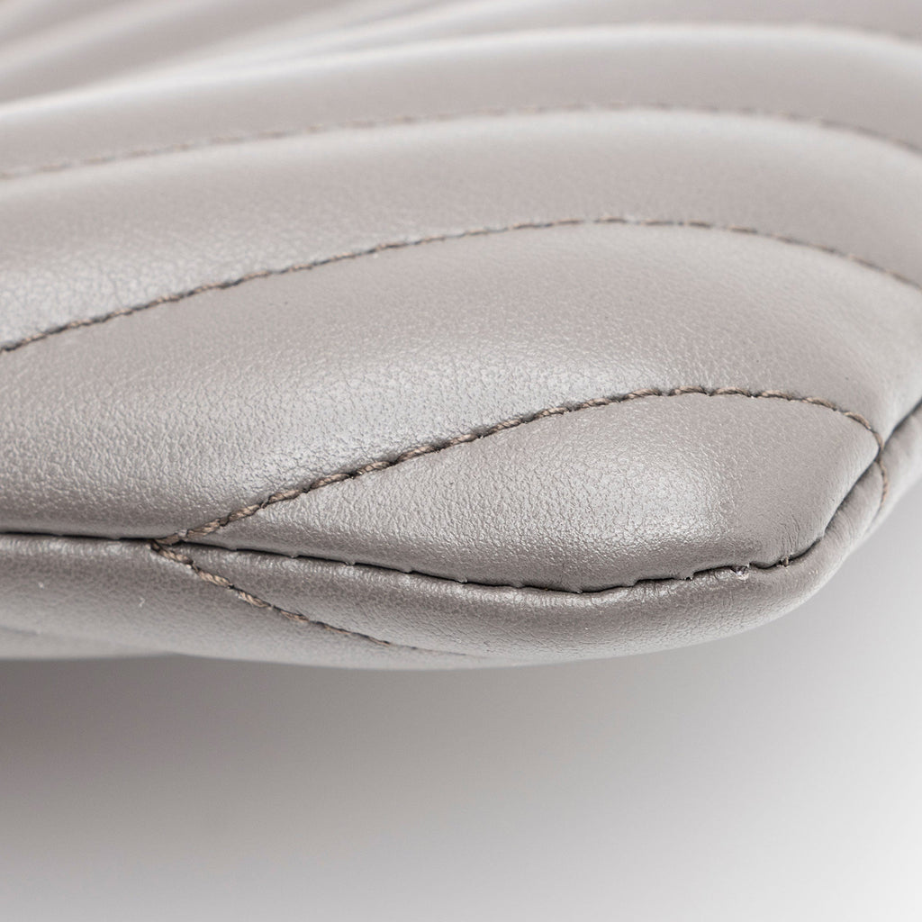 Saint Laurent Matelasse Lambskin Jolie Pouch (SHF-jMIklt)