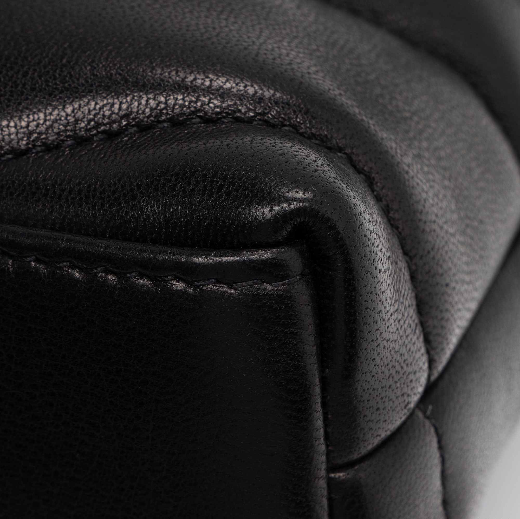 Saint Laurent Lambskin Monogram Puffer LouLou Small Clutch (SHF-mMsAcC)