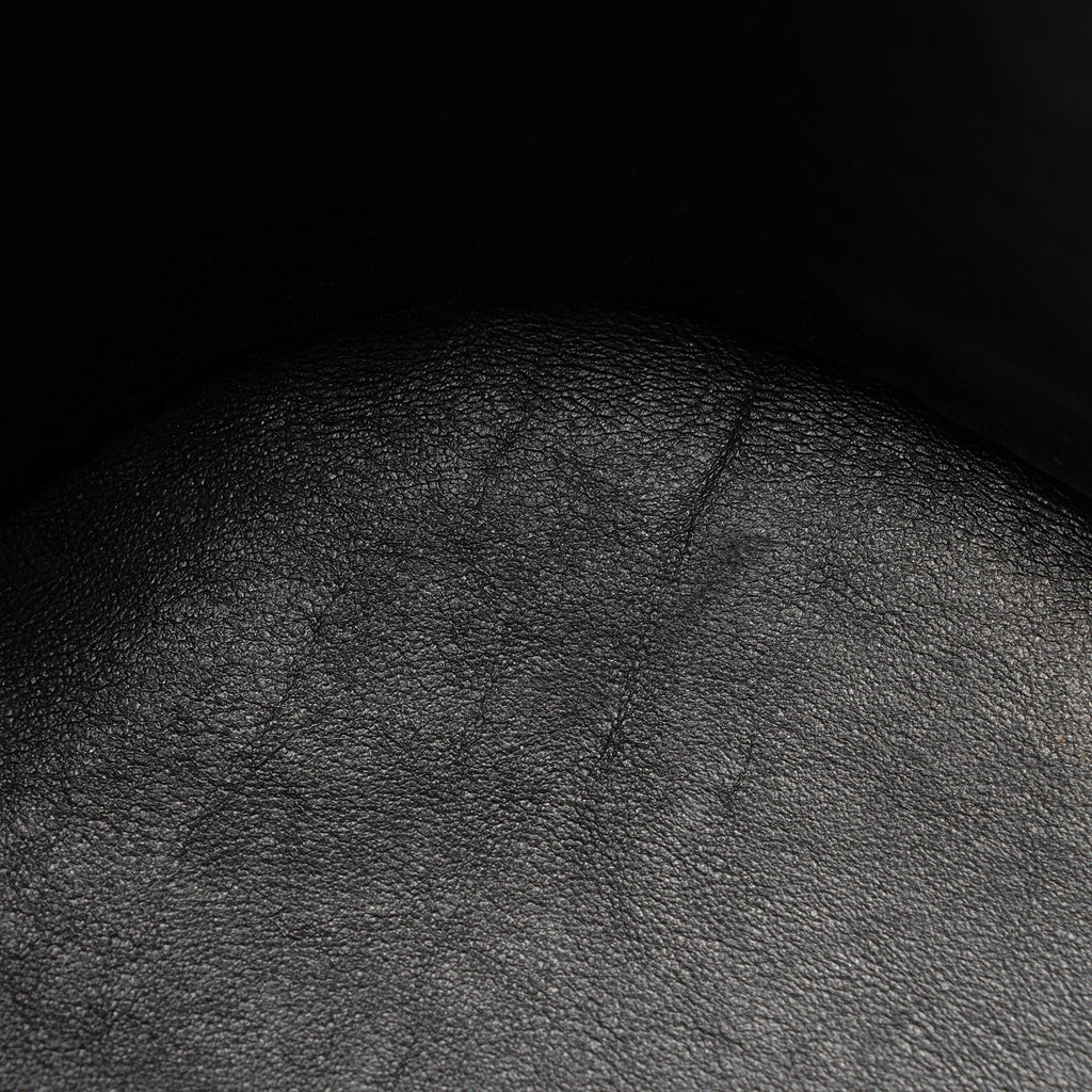 Saint Laurent Lambskin Seau Fermoir Bucket Bag (SHF-tr8sJF)