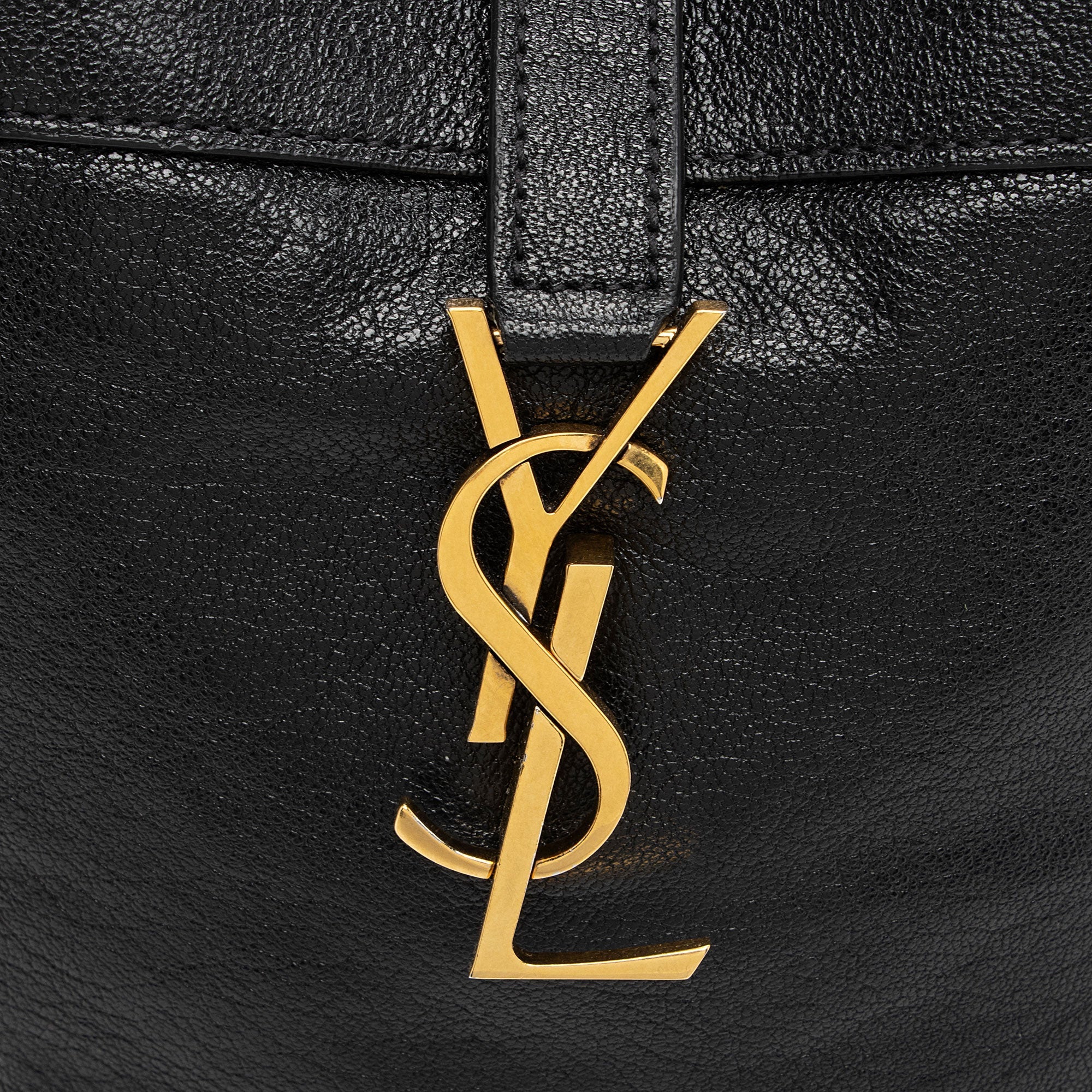 Saint Laurent Lambskin Seau Fermoir Bucket Bag (SHF-tr8sJF)