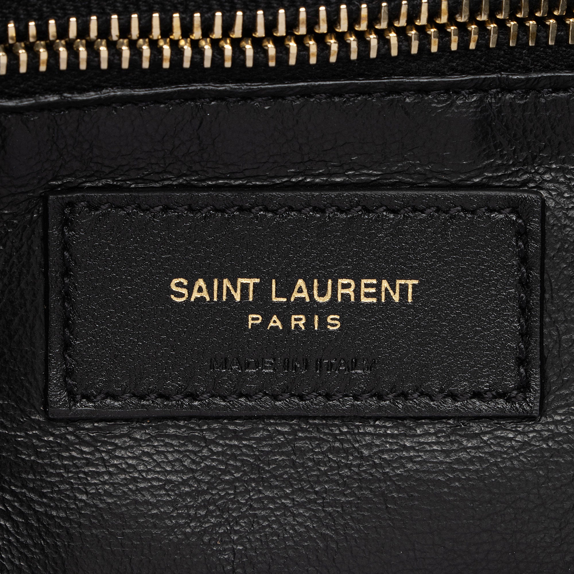 Saint Laurent Lambskin Seau Fermoir Bucket Bag (SHF-tr8sJF)
