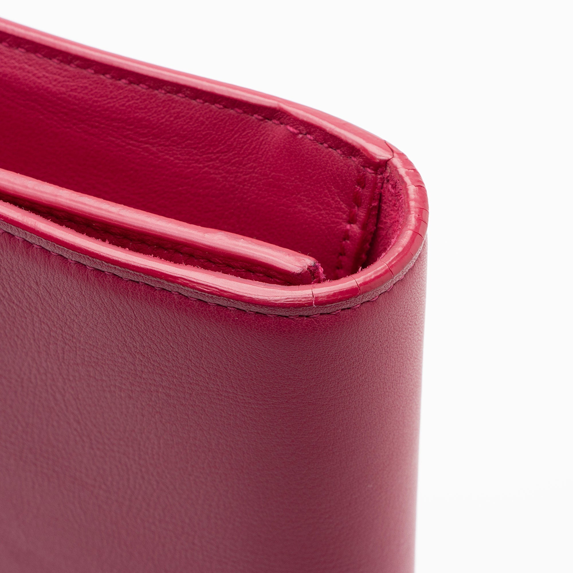 Saint Laurent Leather Chyc Clutch (SHF-SxL9j2)