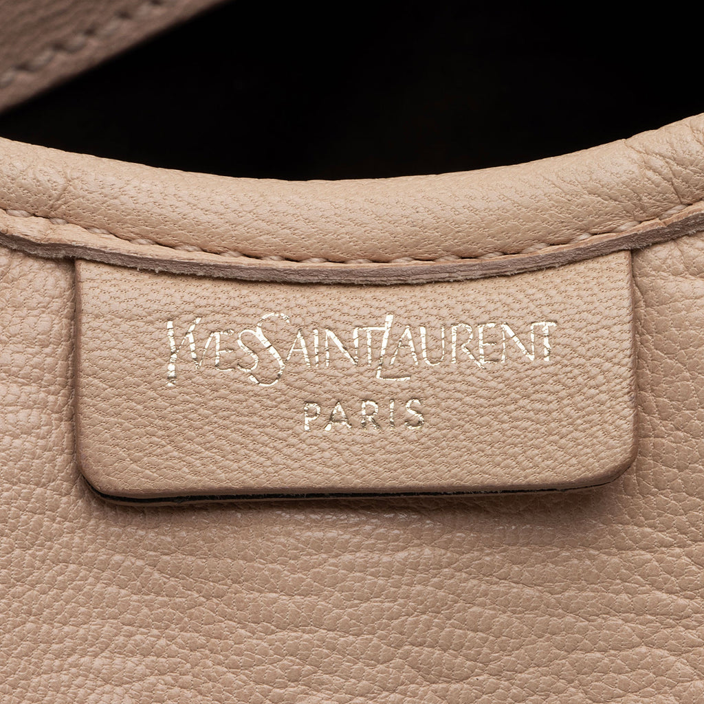 Saint Laurent Leather Ruffle St. Tropez Mombasa Hobo (SHF-fzGBZY)