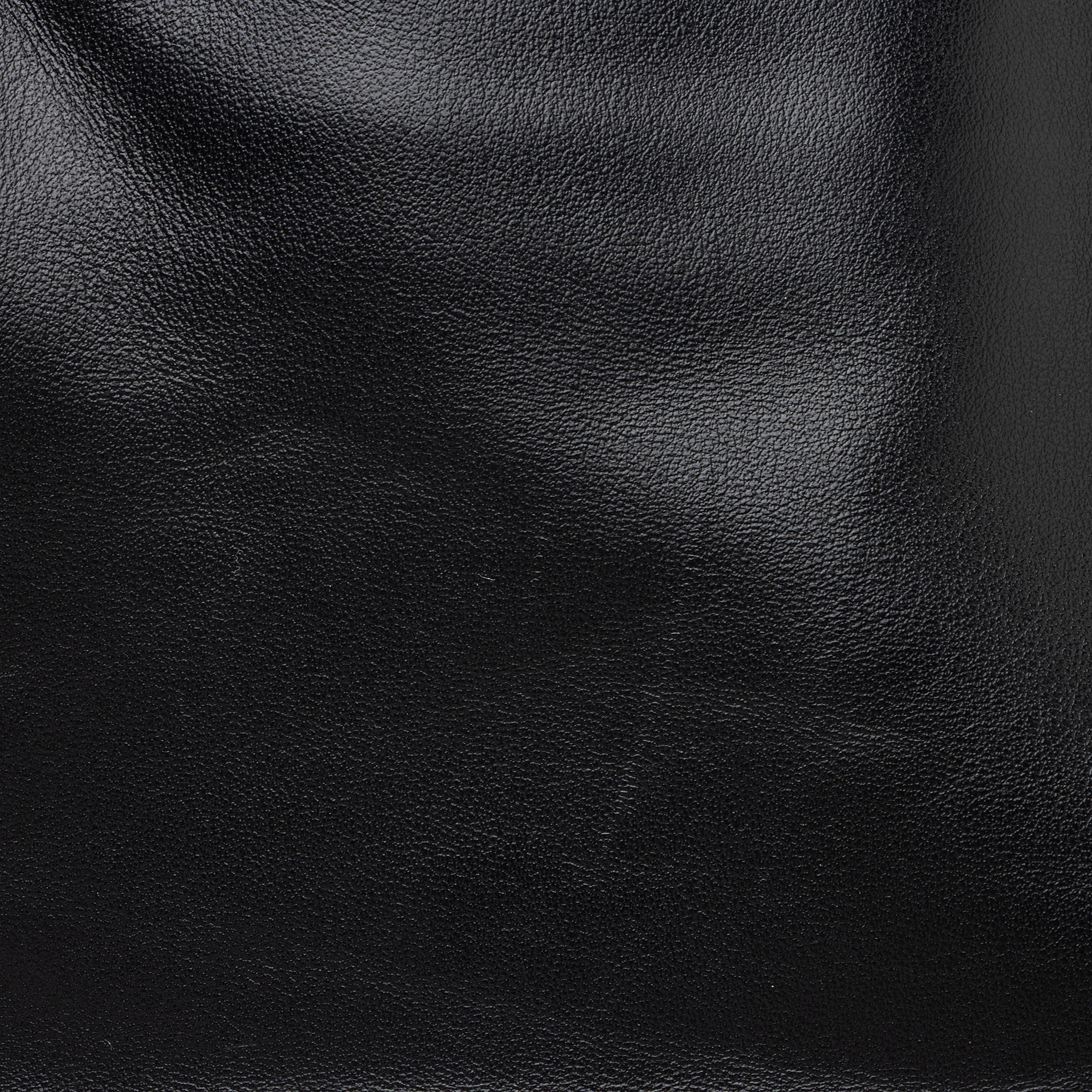 Saint Laurent Leather Teddy Large Bucket Bag (SHF-s2ALK4)