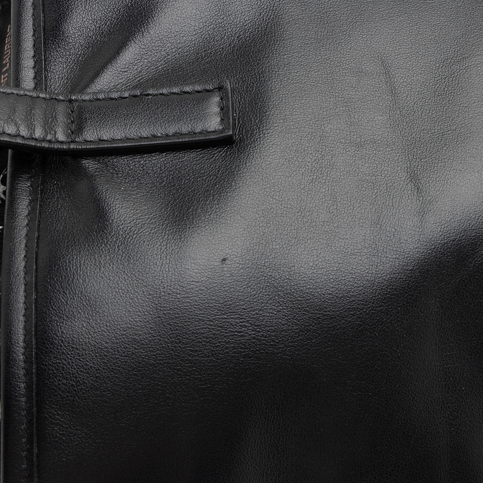 Saint Laurent Leather Teddy Large Bucket Bag (SHF-s2ALK4)