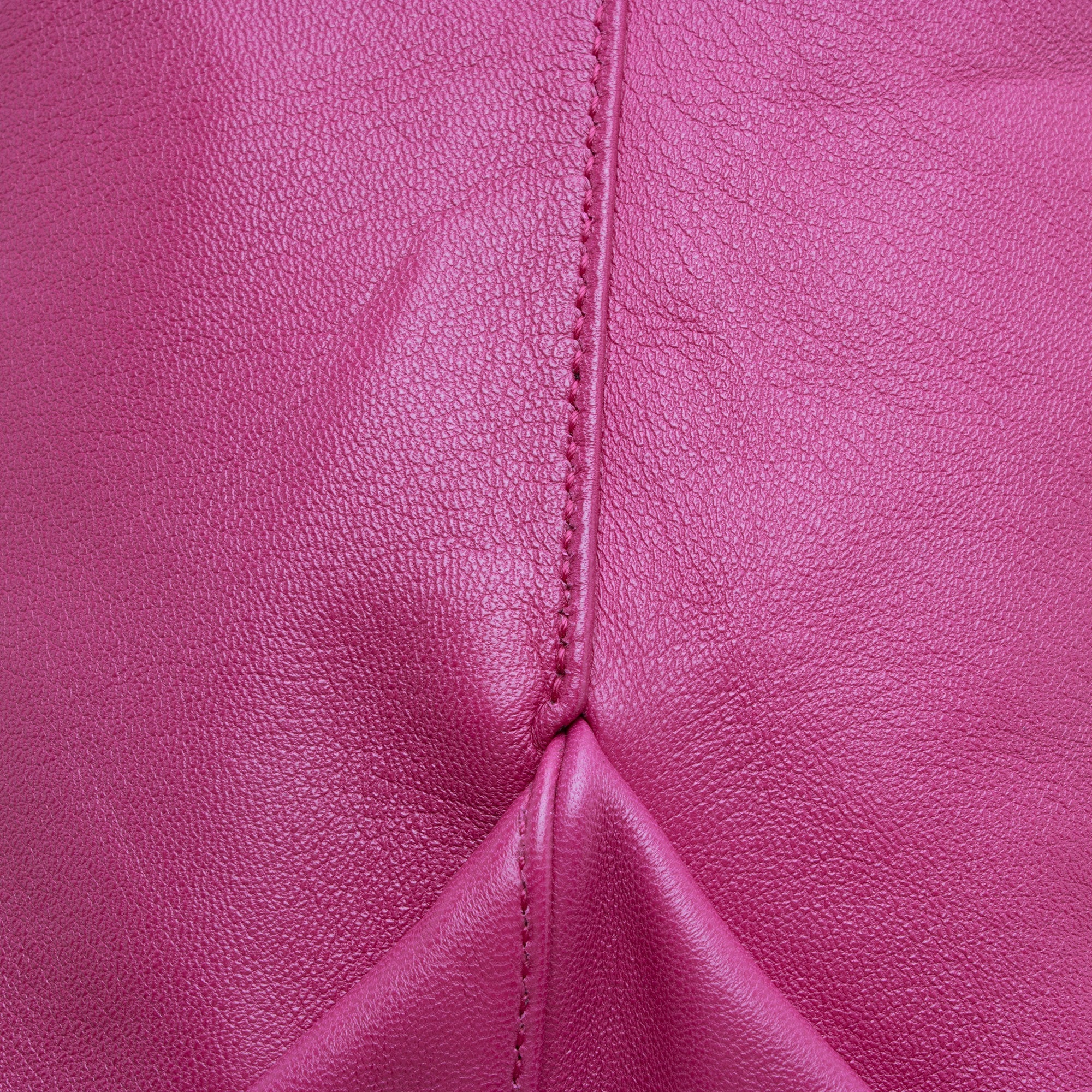 Saint Laurent Leather Teddy Small Bucket Bag (SHF-xicq3g)
