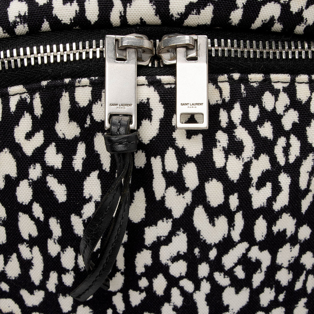 Saint Laurent Leopard Print Canvas City Backpack (SHF-lc0KDV)