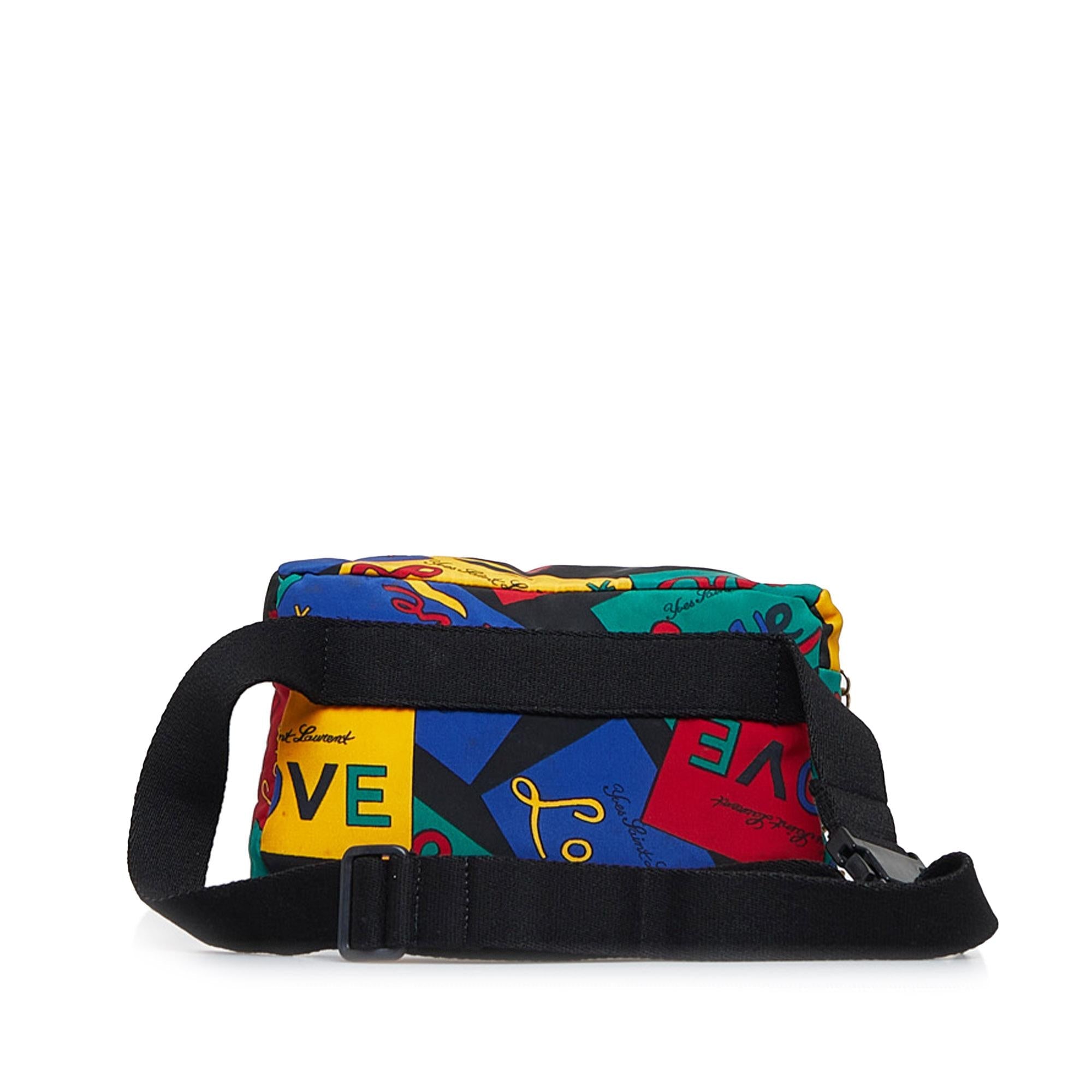 Saint Laurent Love Printed Belt Bag (SHG-MU5Zsm)