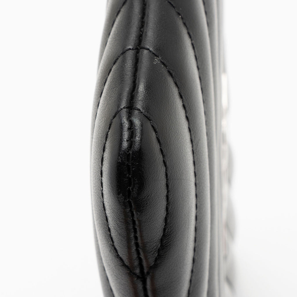 Saint Laurent Matelasse Calfskin Jolie Pouch (SHF-Zo6uL5)