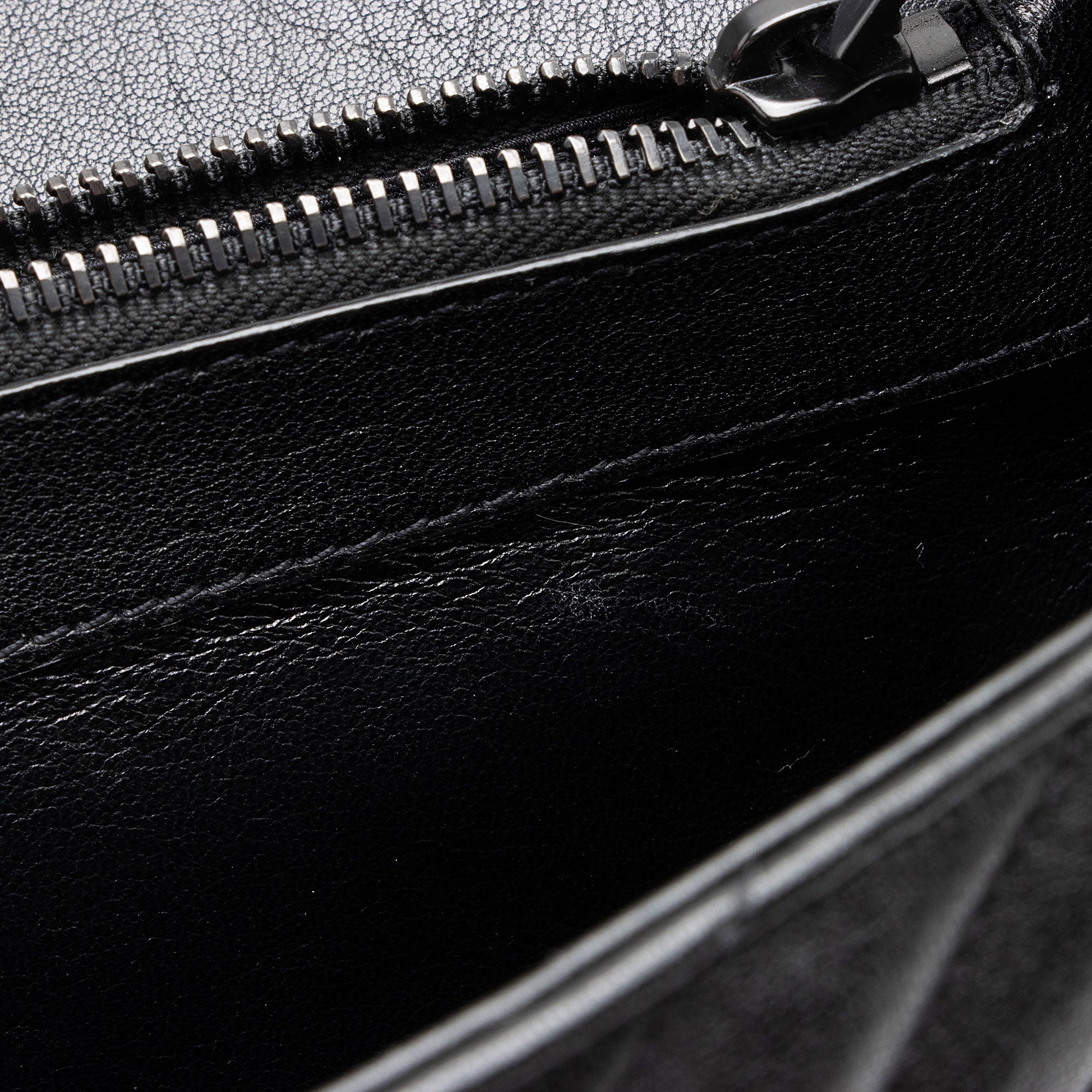 Saint Laurent Matelasse Calfskin Monogram College Large Shoulder Bag (SHF-NTG48D)