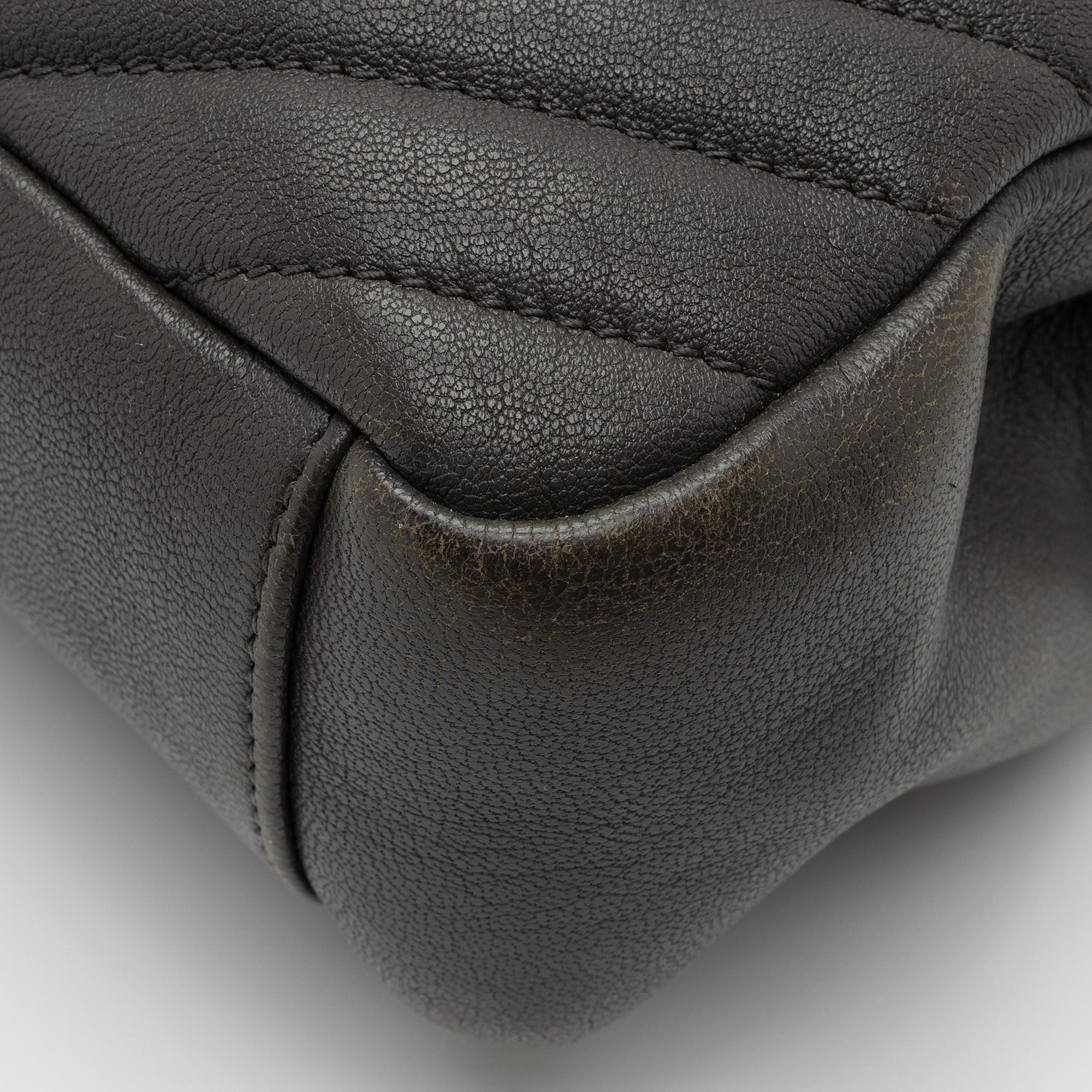 Saint Laurent Matelasse Calfskin Monogram College Medium Shoulder Bag (SHF-VVdWy3)