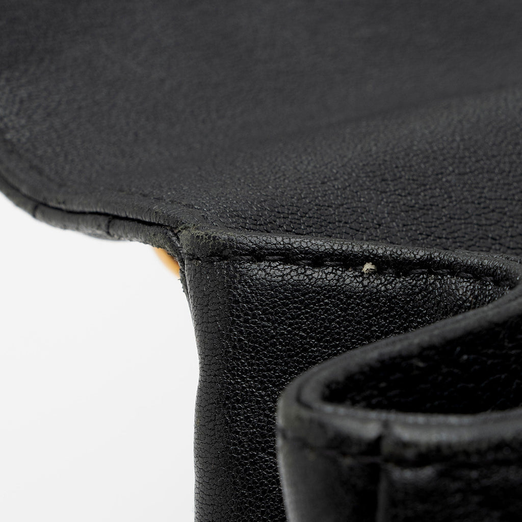 Saint Laurent Matelasse Calfskin Monogram College Medium Shoulder Bag (SHF-p3Eevf)
