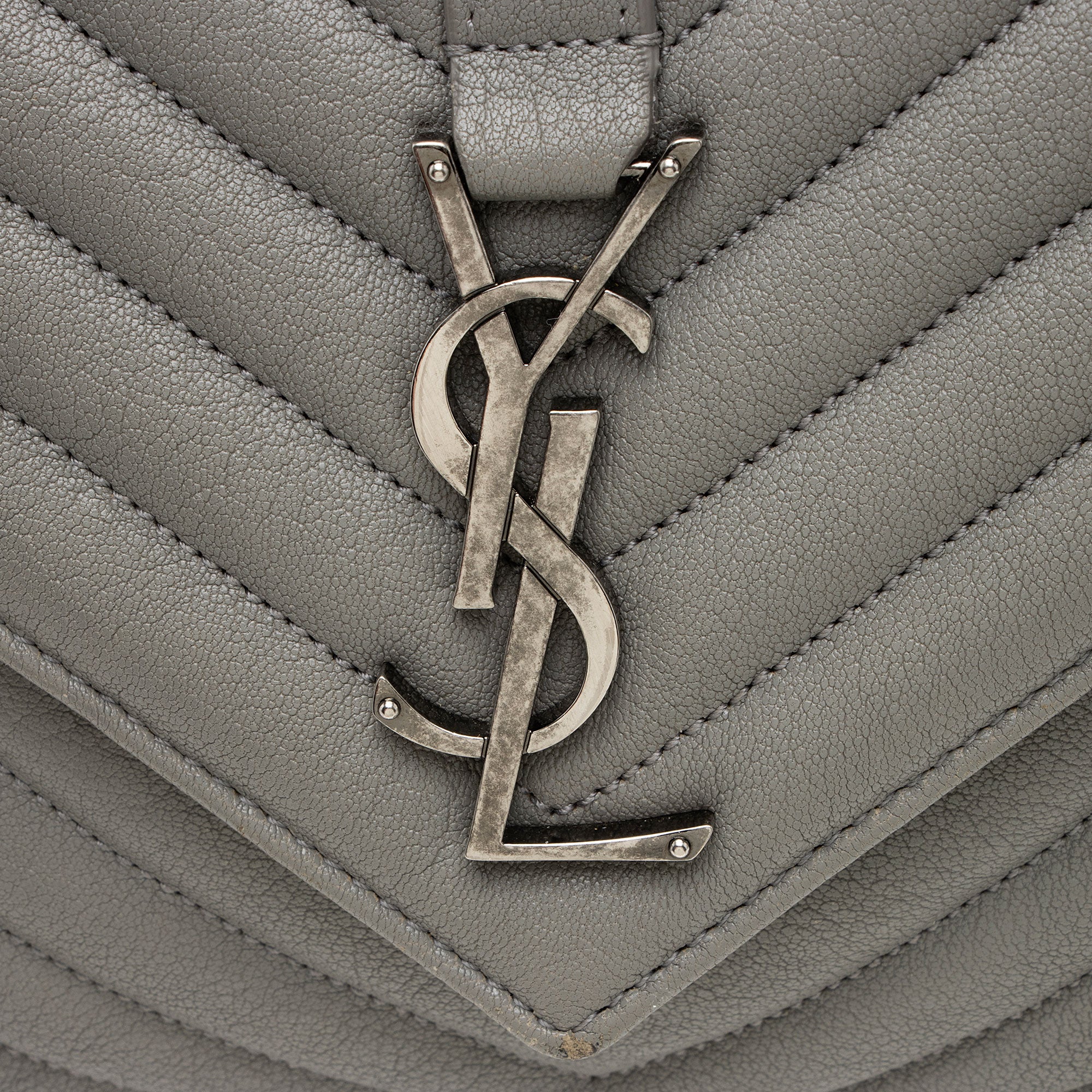 Saint Laurent Matelasse Calfskin Monogram College Medium Shoulder Bag (SHF-D2O1lS)