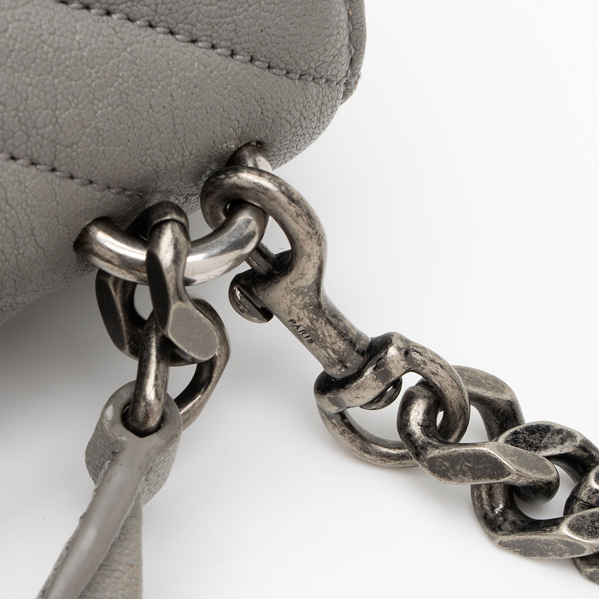 Saint Laurent Matelasse Calfskin Monogram College Medium Shoulder Bag (SHF-D2O1lS)