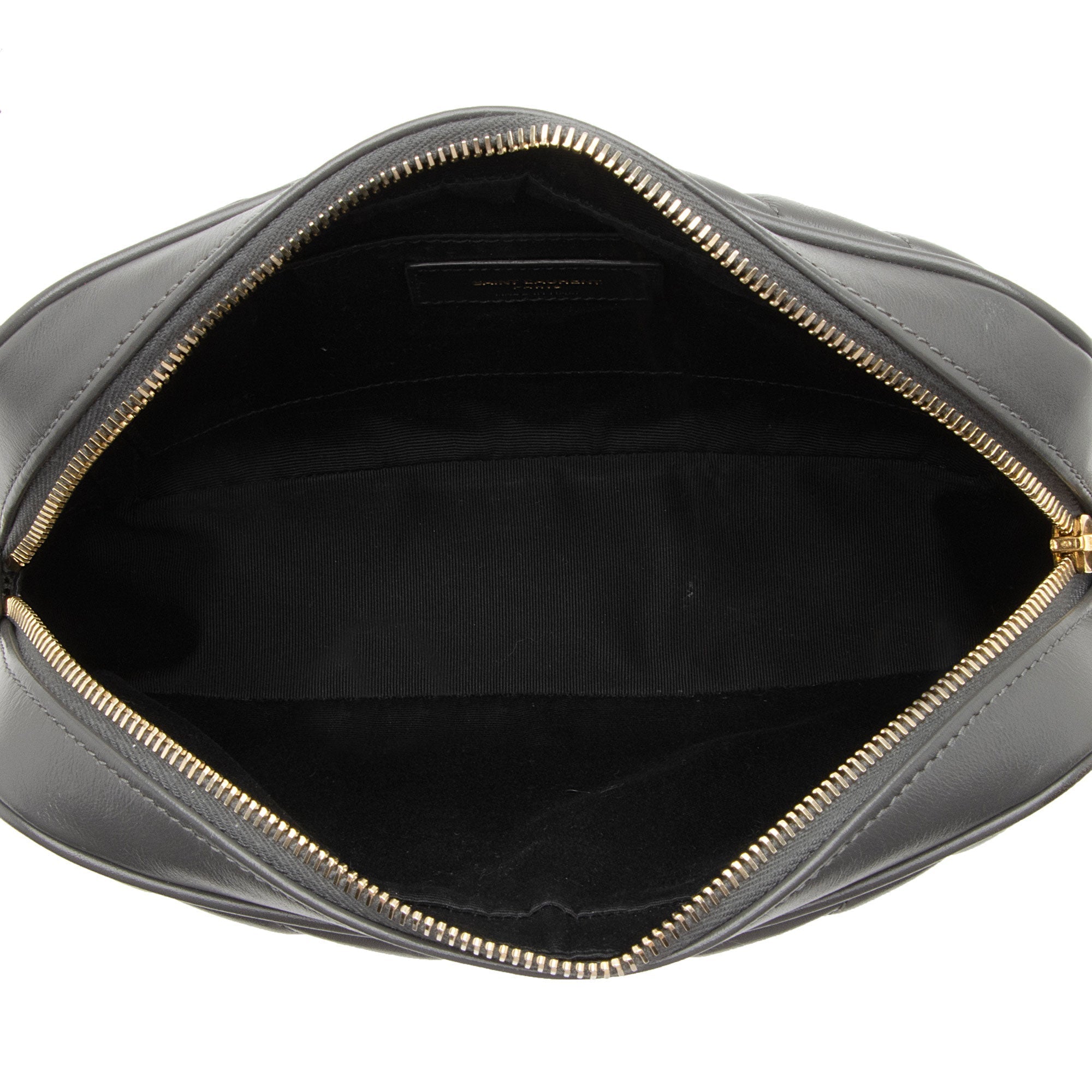 Saint Laurent Matelasse Calfskin Monogram Lou Camera Bag (SHF-Dlf8kG)