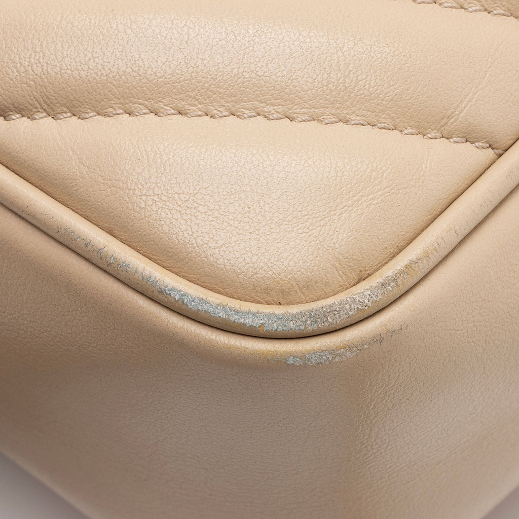 Saint Laurent Matelasse Calfskin Monogram Lou Camera Bag (SHF-TFjjTM)
