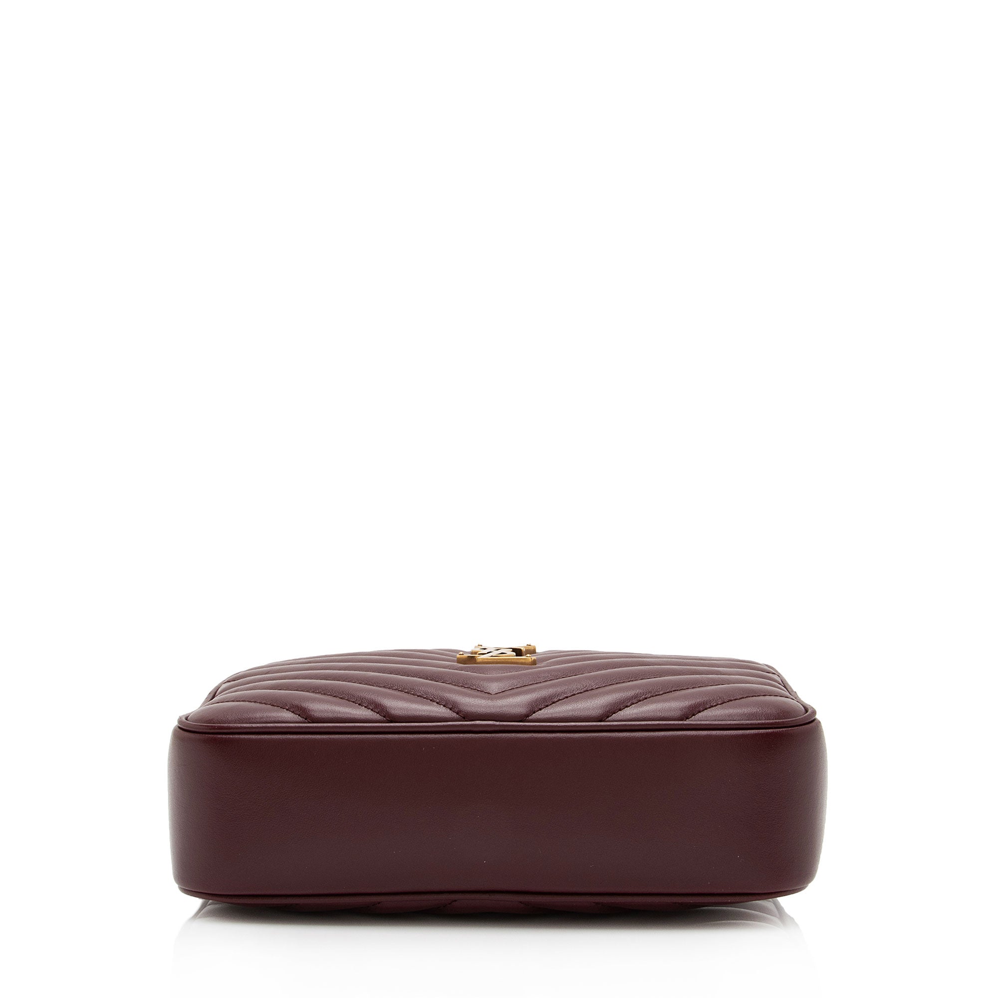 Saint Laurent Matelasse Calfskin Monogram Lou Camera Bag (SHF-sQ3XgD)
