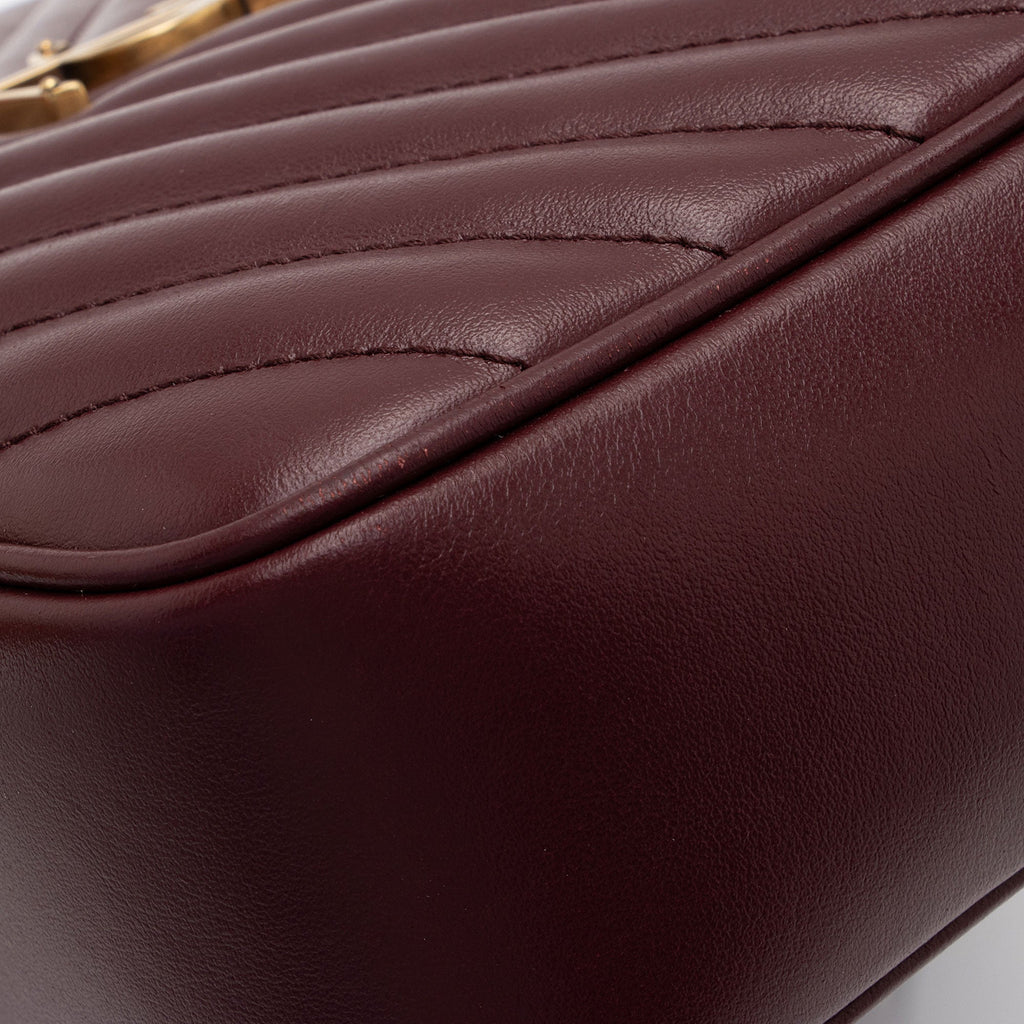 Saint Laurent Matelasse Calfskin Monogram Lou Camera Bag (SHF-sQ3XgD)