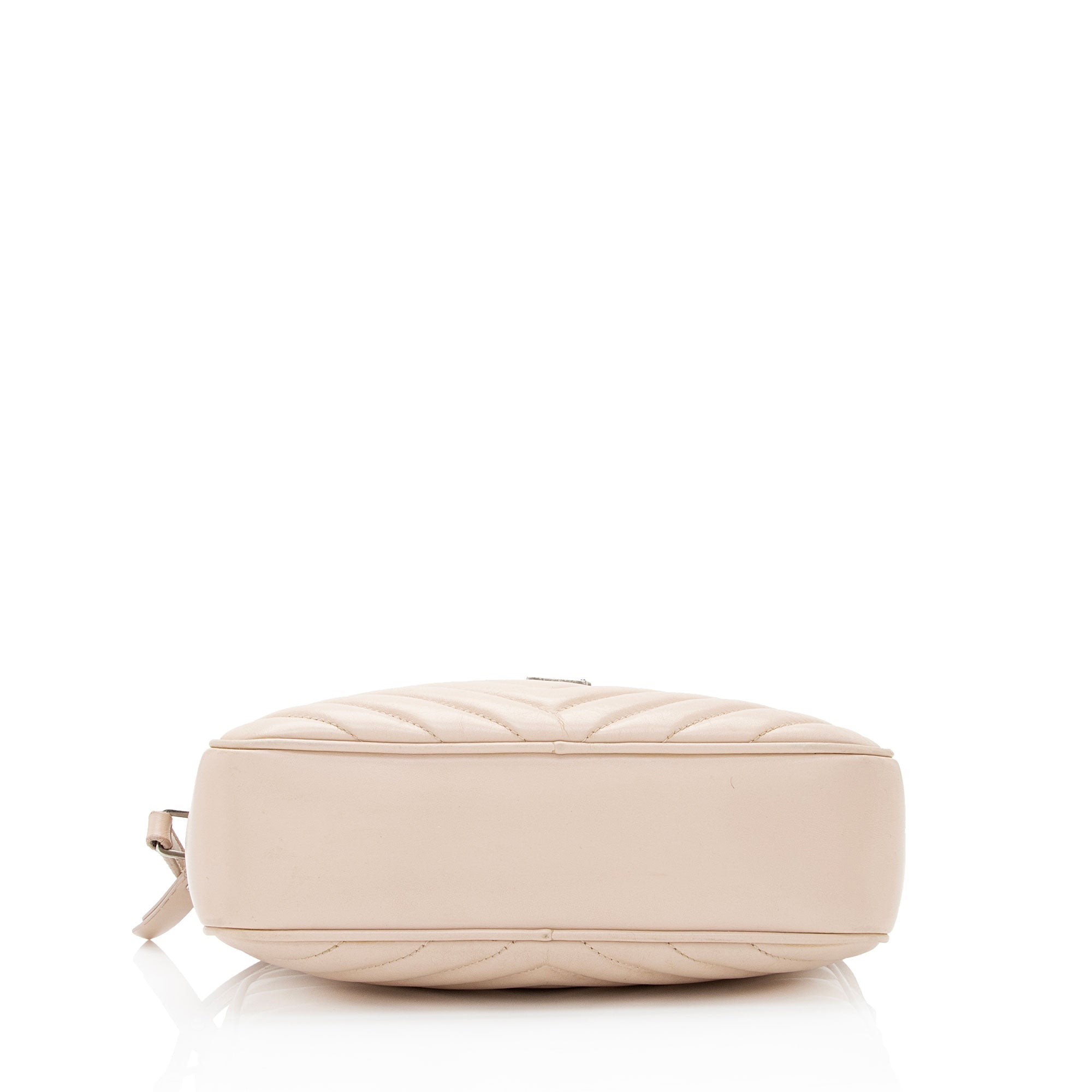 Saint Laurent Matelasse Calfskin Monogram Lou Camera Bag (SHF-enJ9ut)