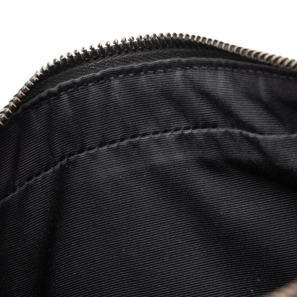 Saint Laurent Matelasse Calfskin Monogram Lou Camera Bag (SHF-maESsA)