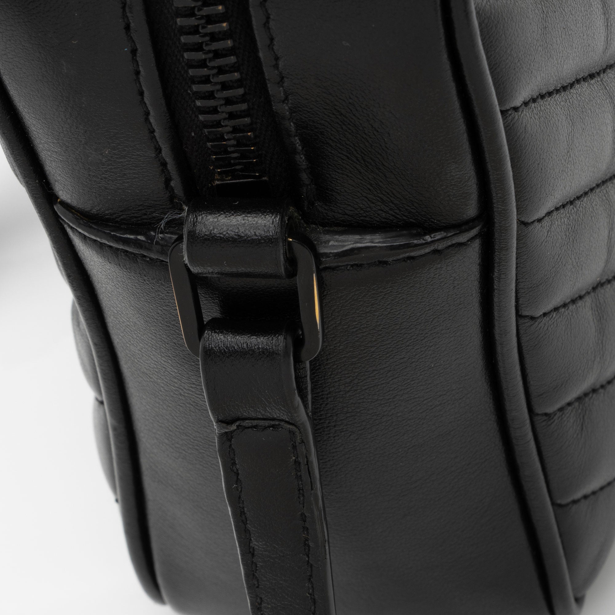 Saint Laurent Matelasse Calfskin Monogram Lou Camera Bag (SHF-maESsA)