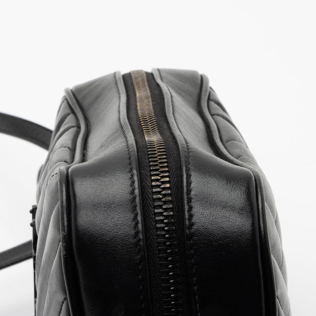 Saint Laurent Matelasse Calfskin Monogram Lou Camera Bag (SHF-maESsA)