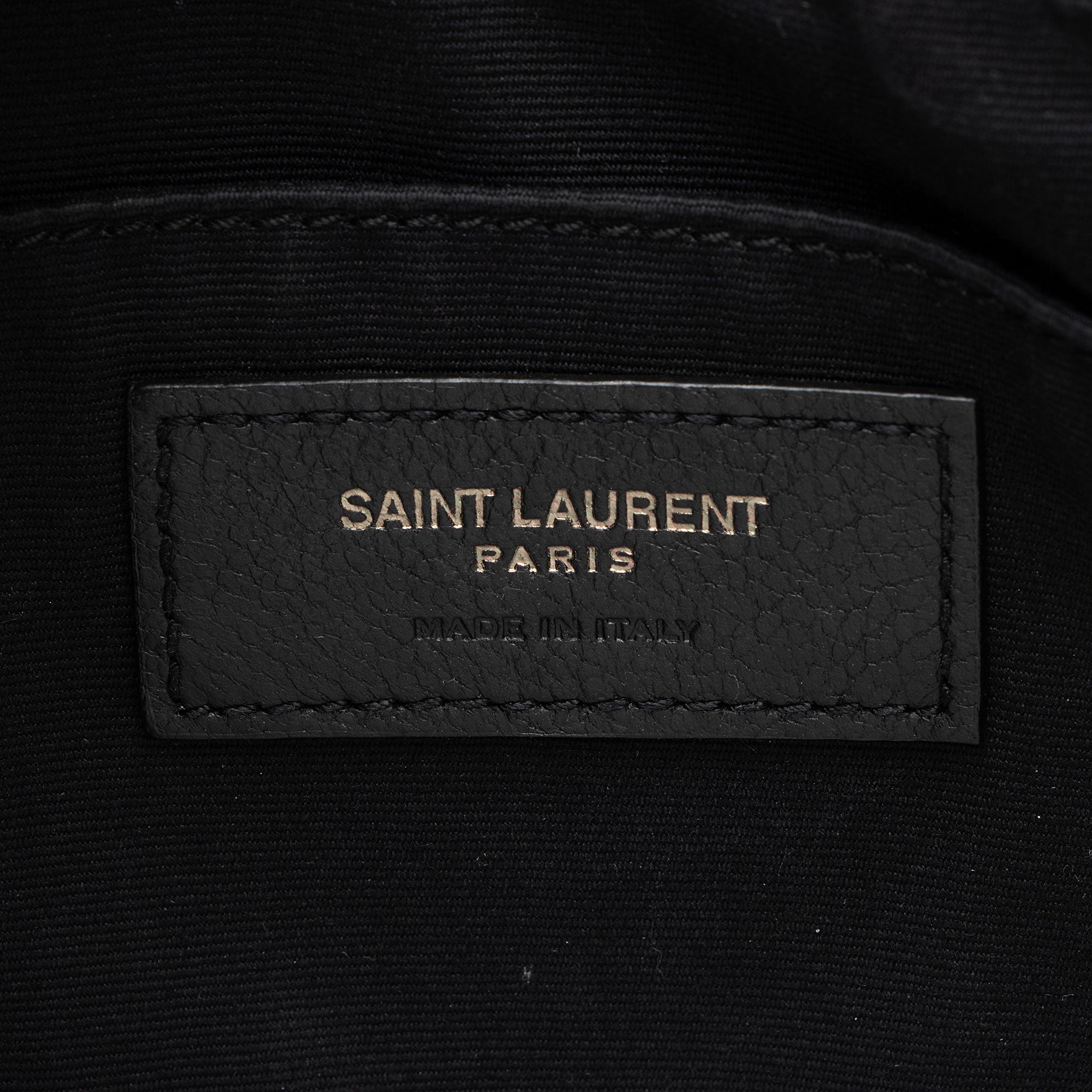 Saint Laurent Matelasse Calfskin Monogram Lou Camera Bag (SHF-maESsA)