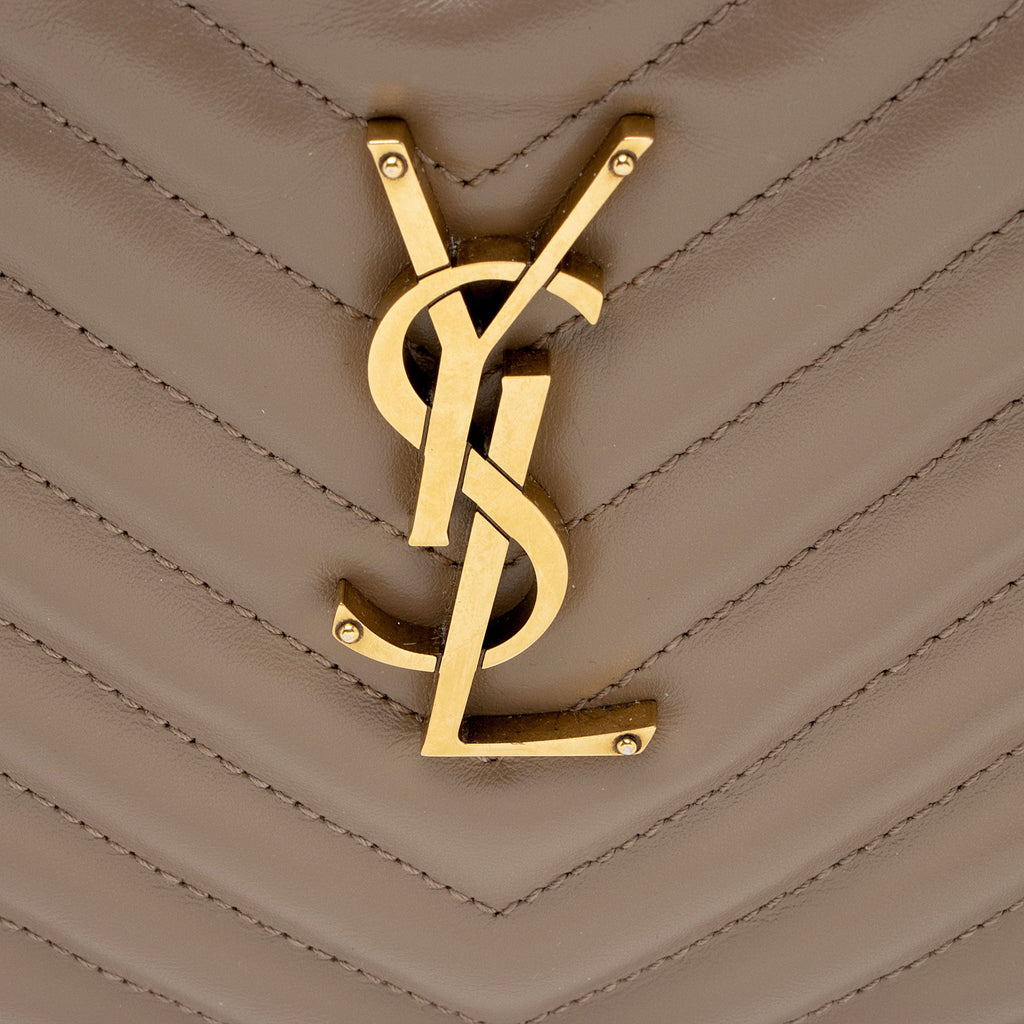 Saint Laurent Matelasse Calfskin Monogram Lou Camera Bag (SHF-agSbTg)
