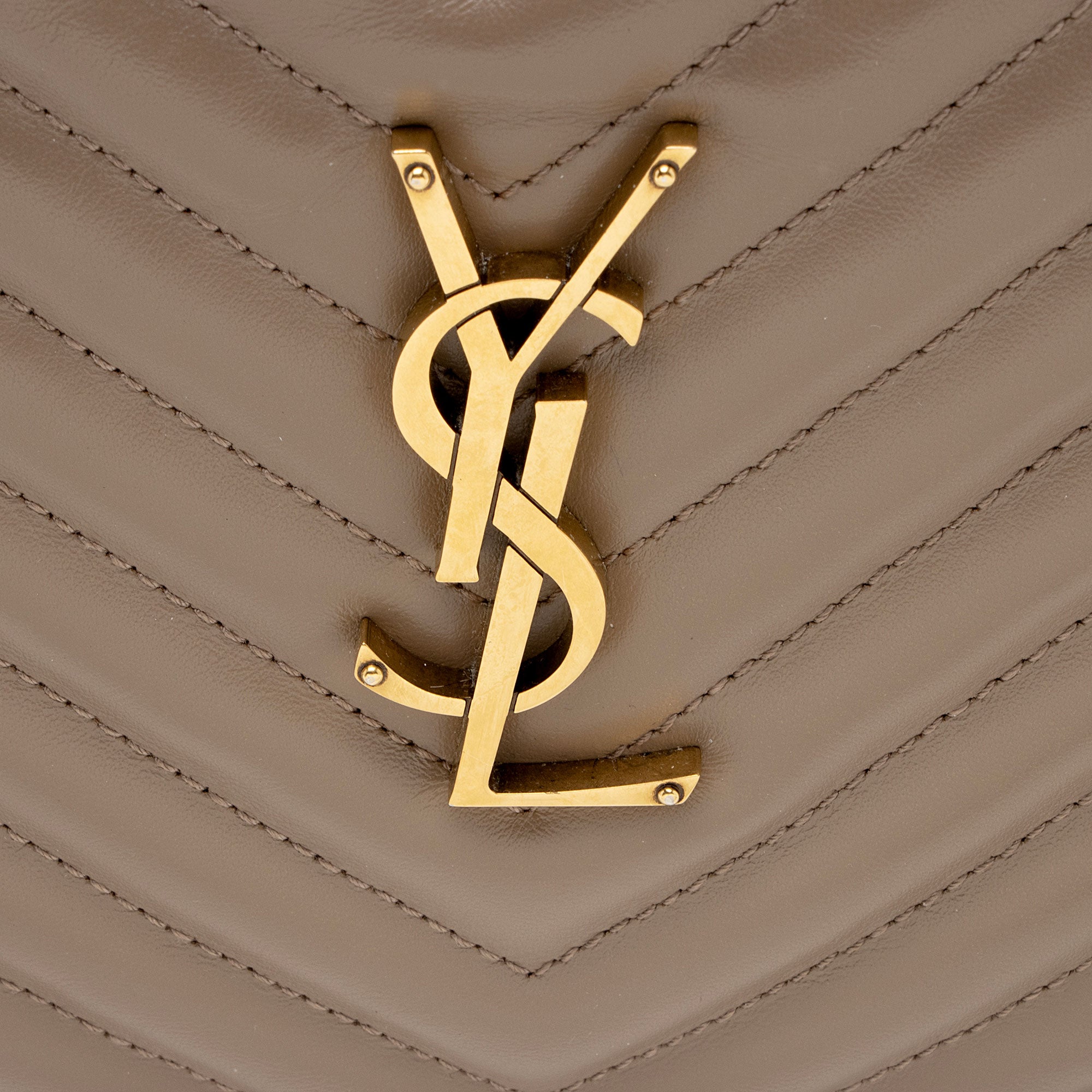 Saint Laurent Matelasse Calfskin Monogram Lou Camera Bag (SHF-agSbTg)