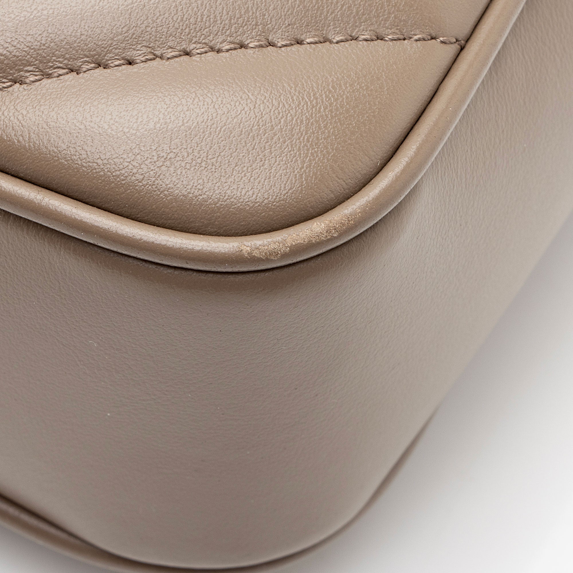 Saint Laurent Matelasse Calfskin Monogram Lou Camera Bag (SHF-agSbTg)