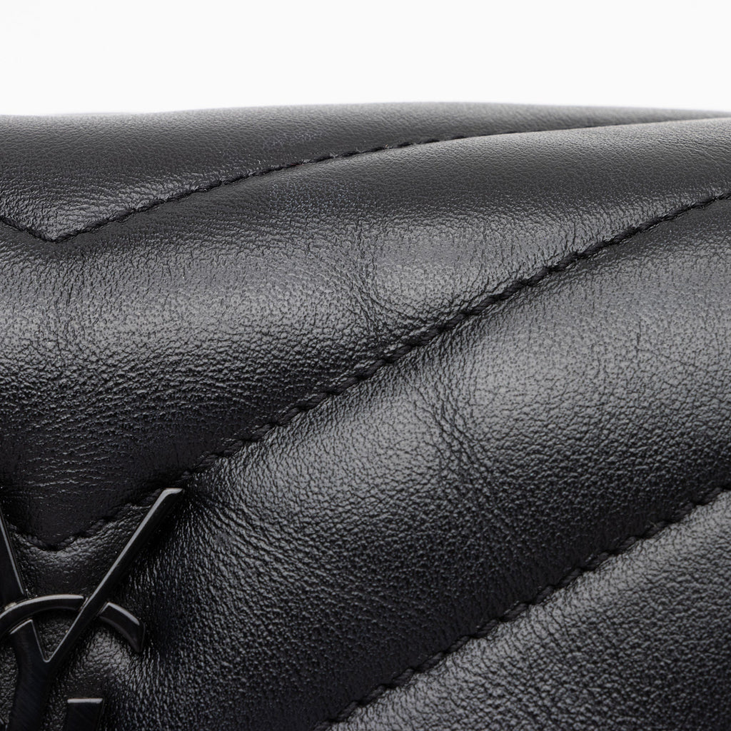 Saint Laurent Matelasse Calfskin Monogram LouLou Toy Crossbody Bag (SHF-mABiaH)